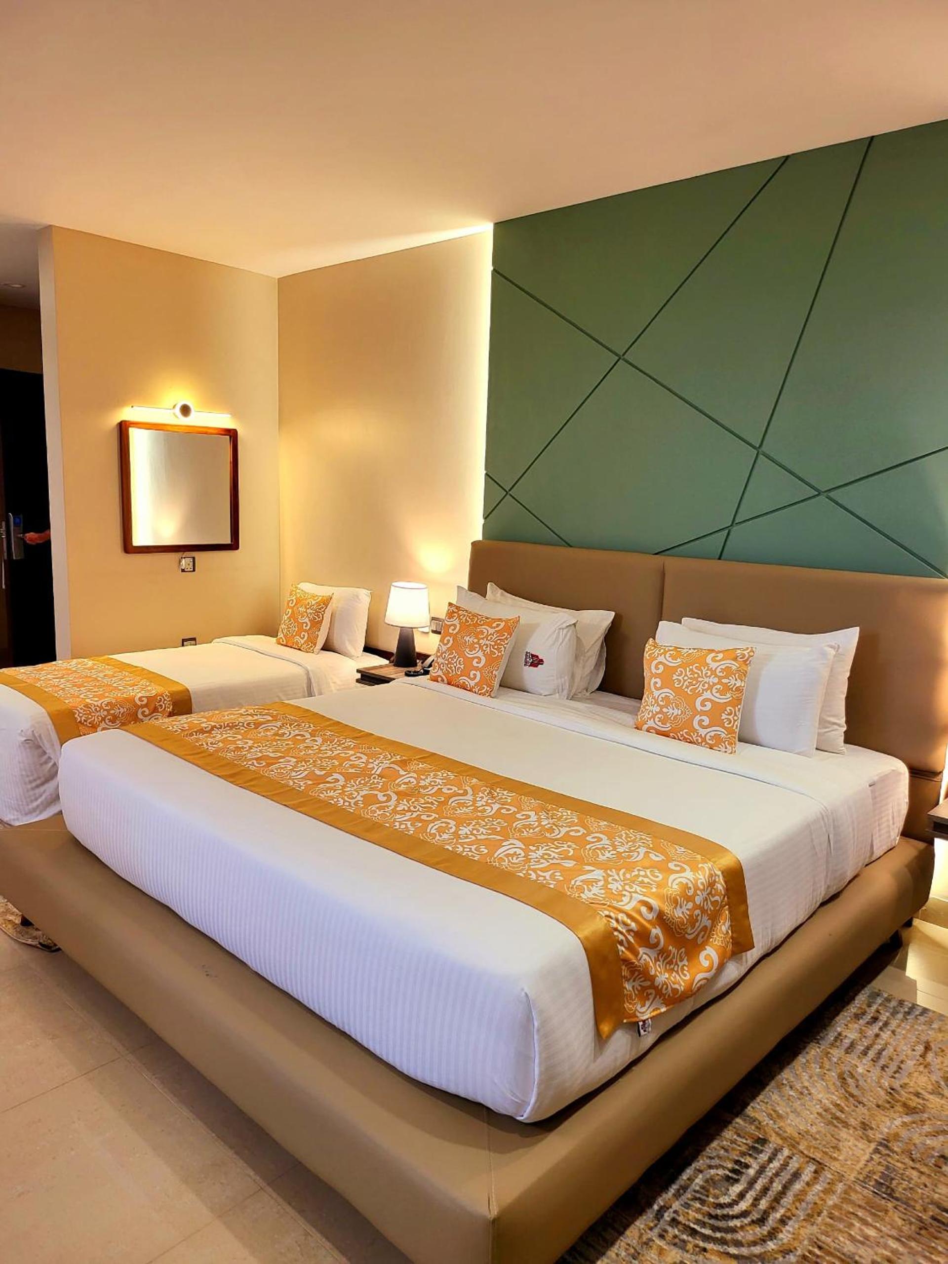 Comfort Triple Room