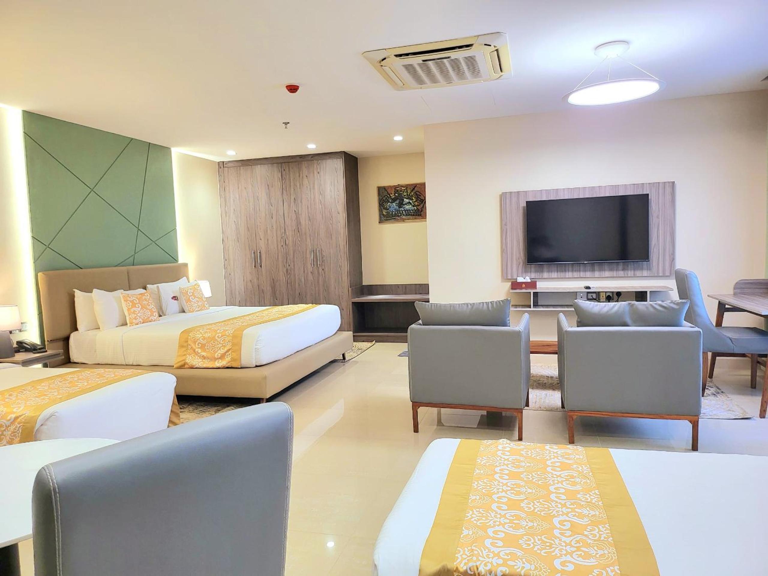 Comfort Quadruple Room