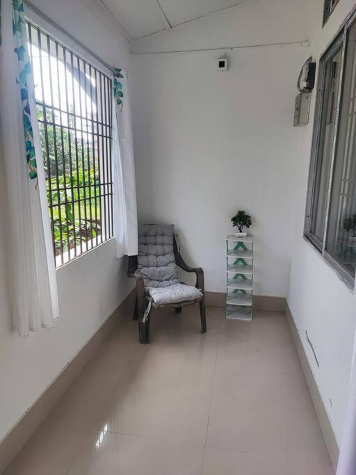 One-Bedroom House photo 2