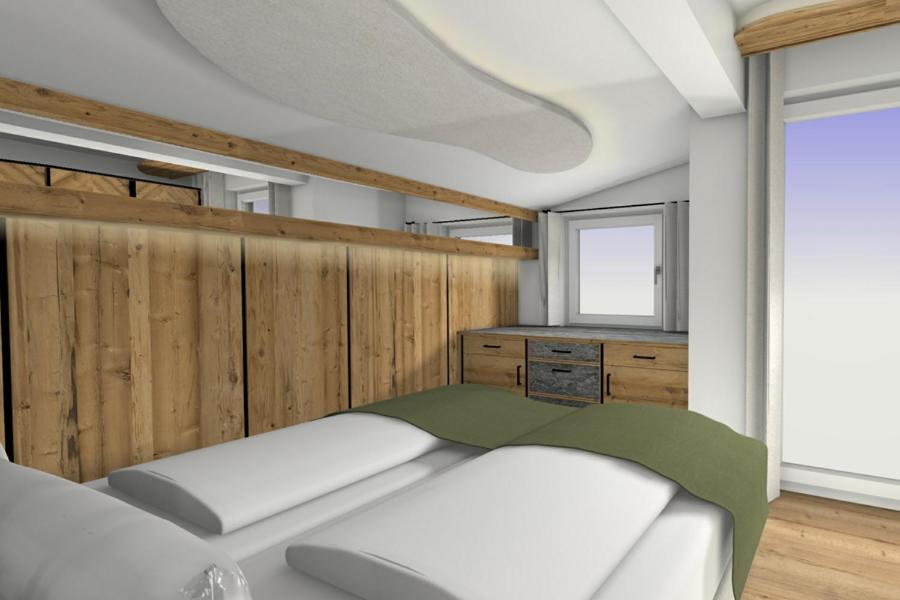 Suite with Mountain View - Photo 1