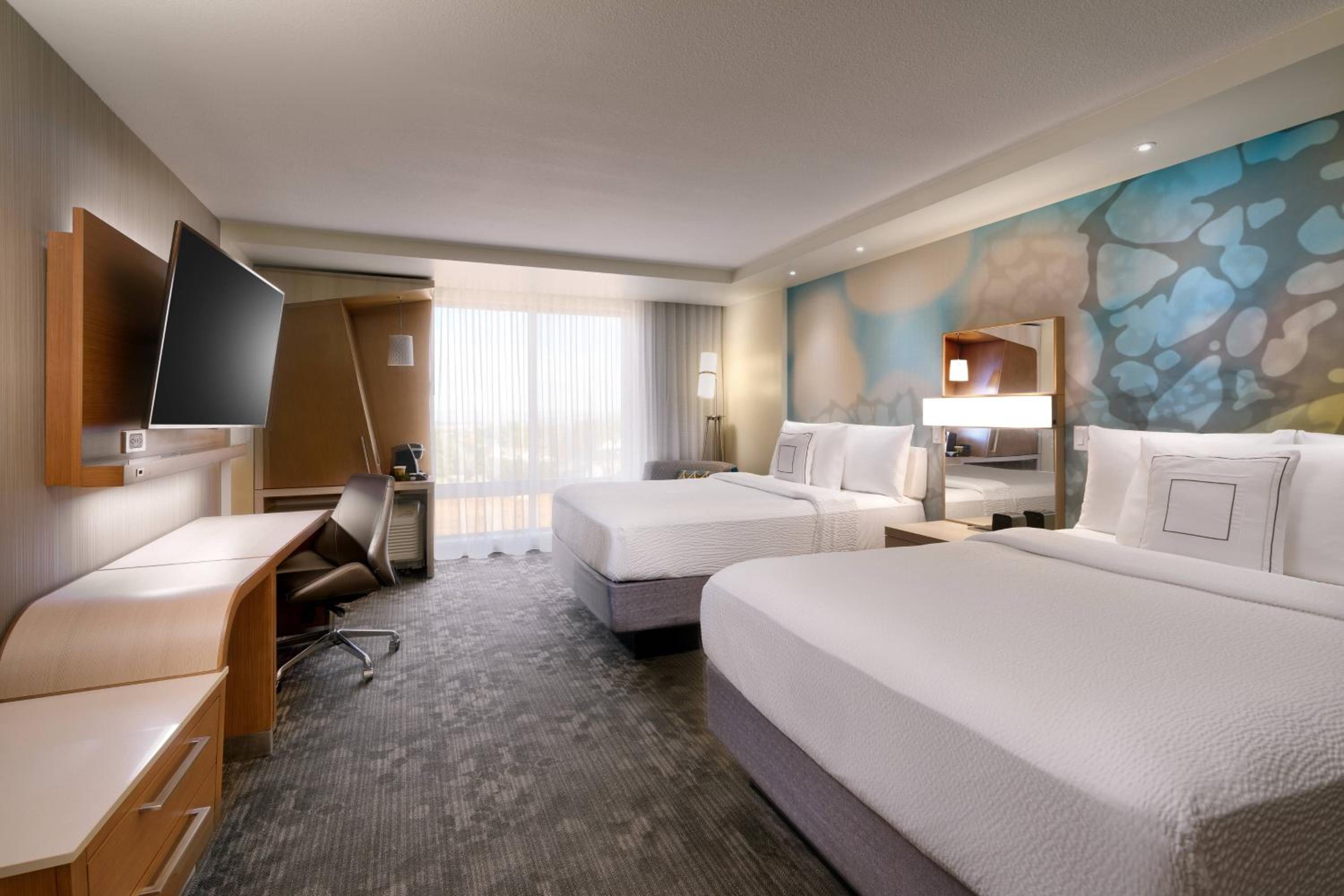 Queen Room with Two Queen Beds and Roll-In Shower - Mobility Access photo 1