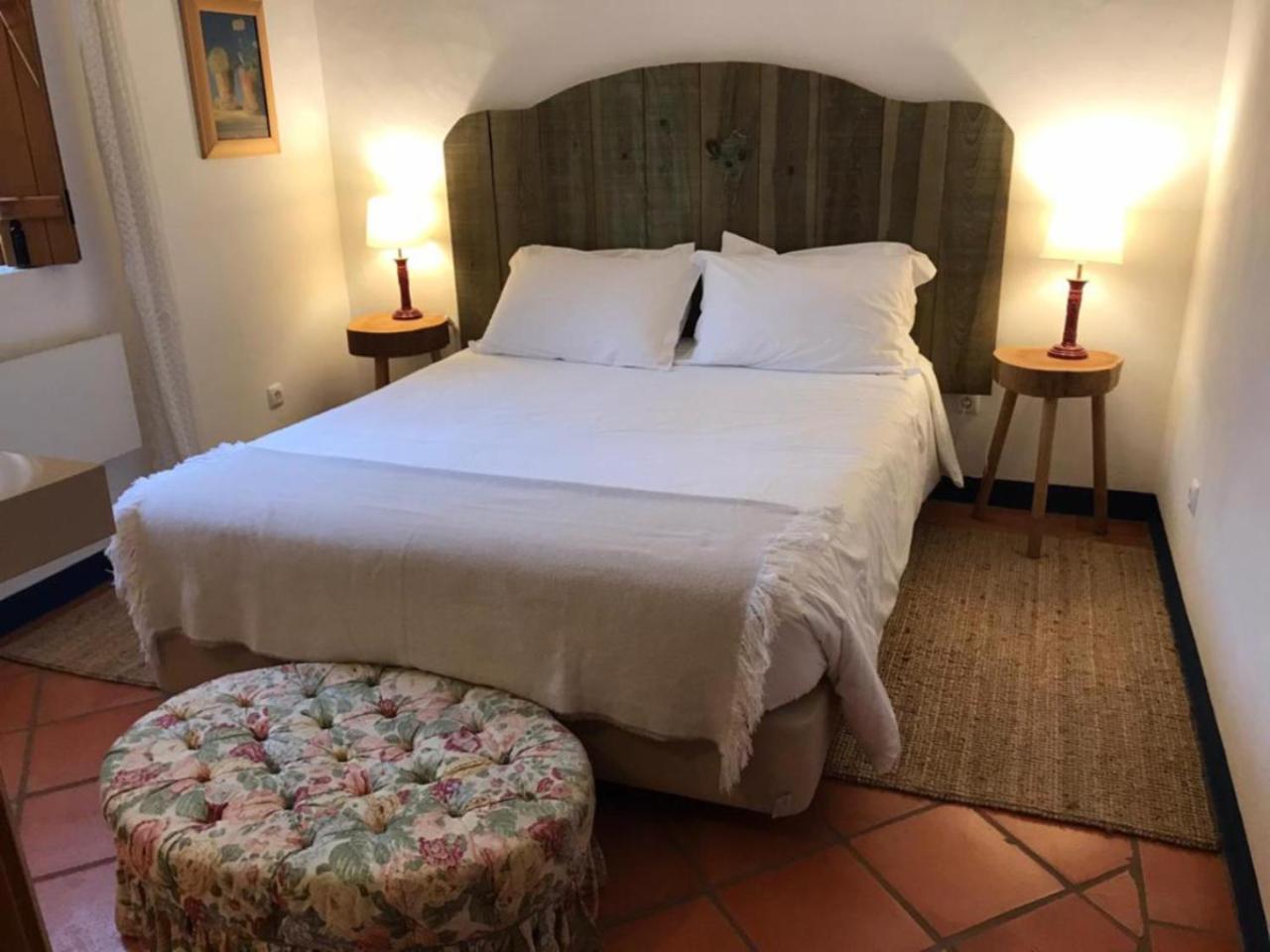 Two-Bedroom House with Patio and Castelo View photo 2