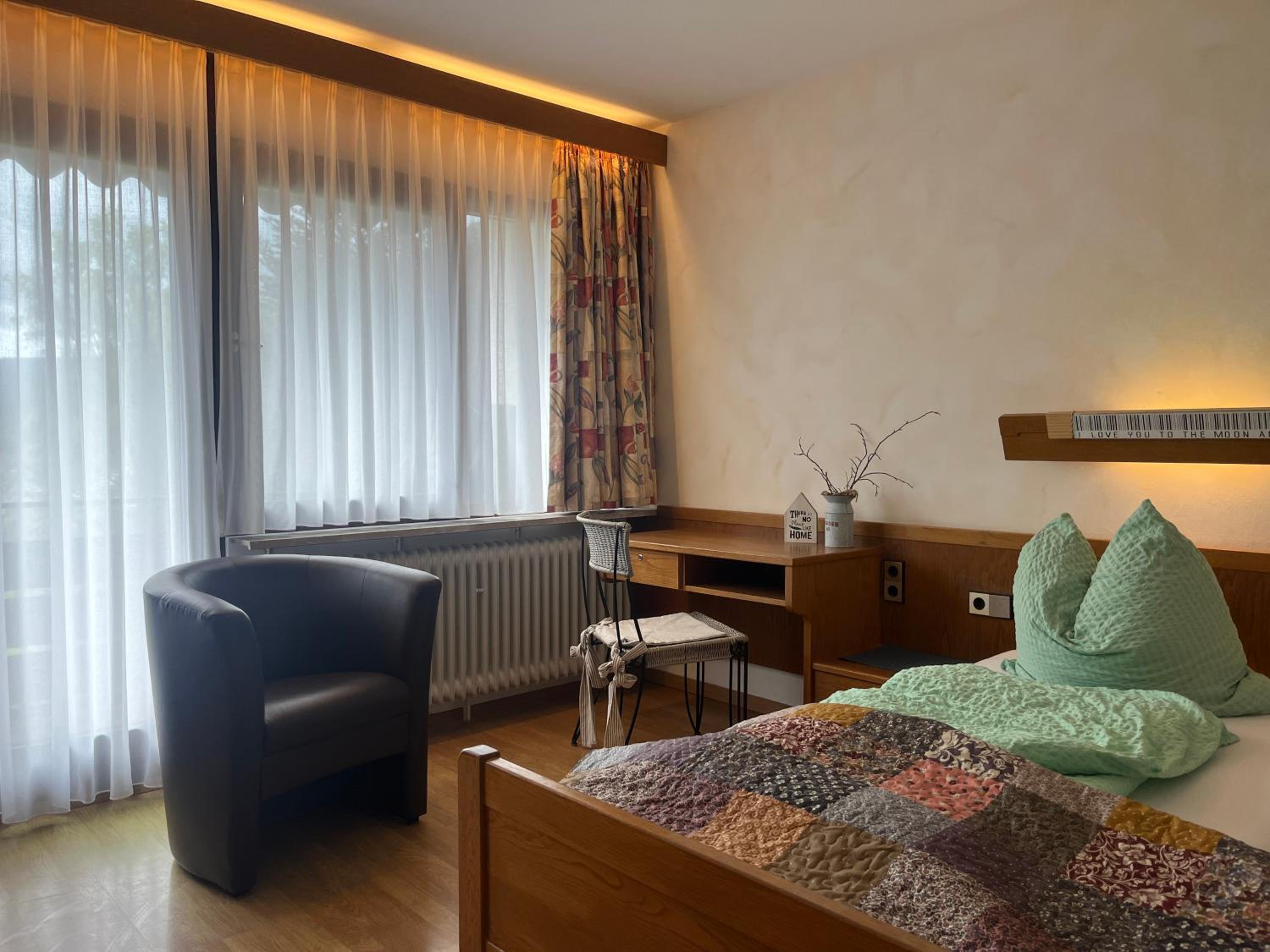 Three-Bedroom Apartment with Balcony
