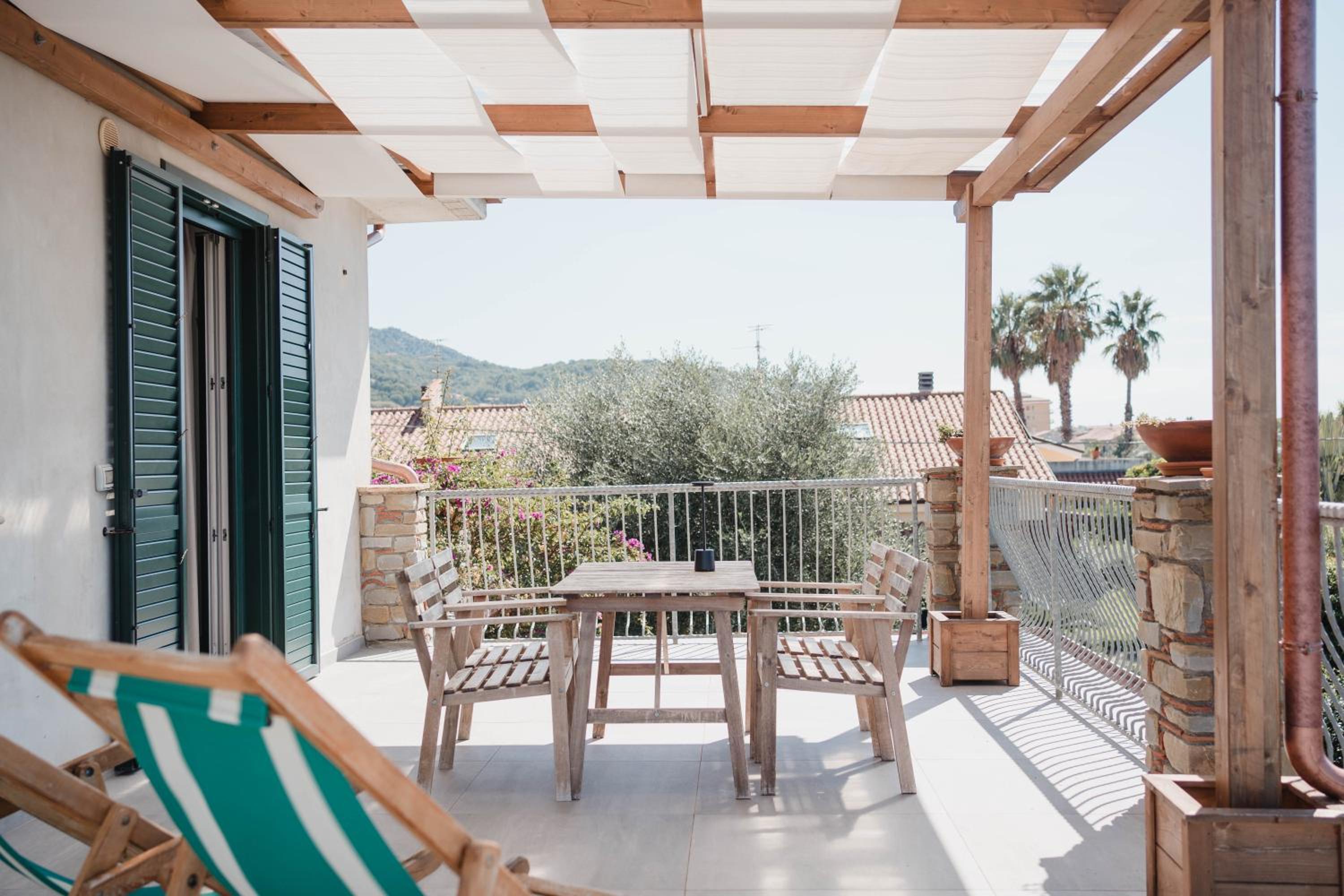 Apartment with Terrace photo 3