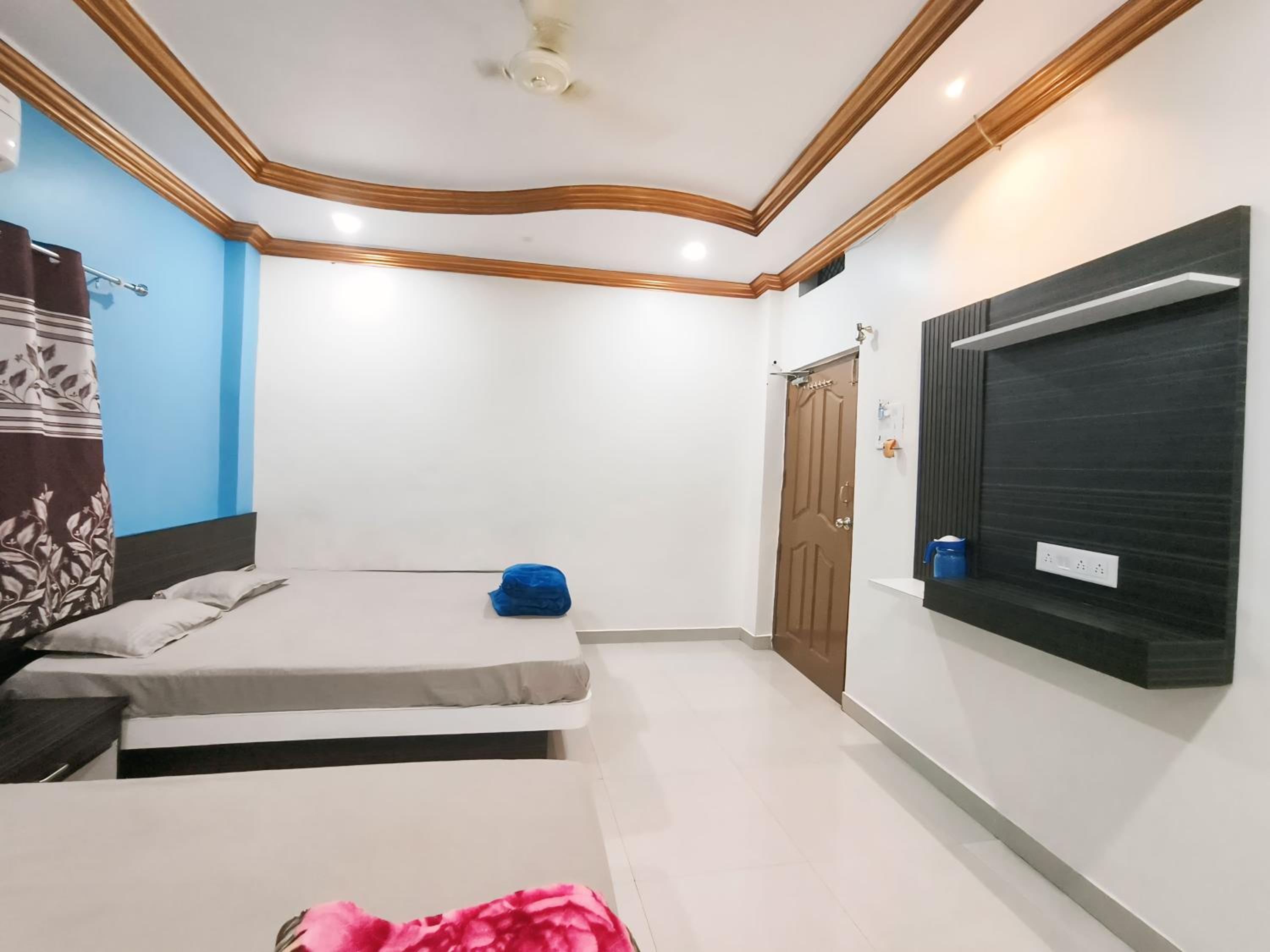 Double Room with Private Bathroom photo 1