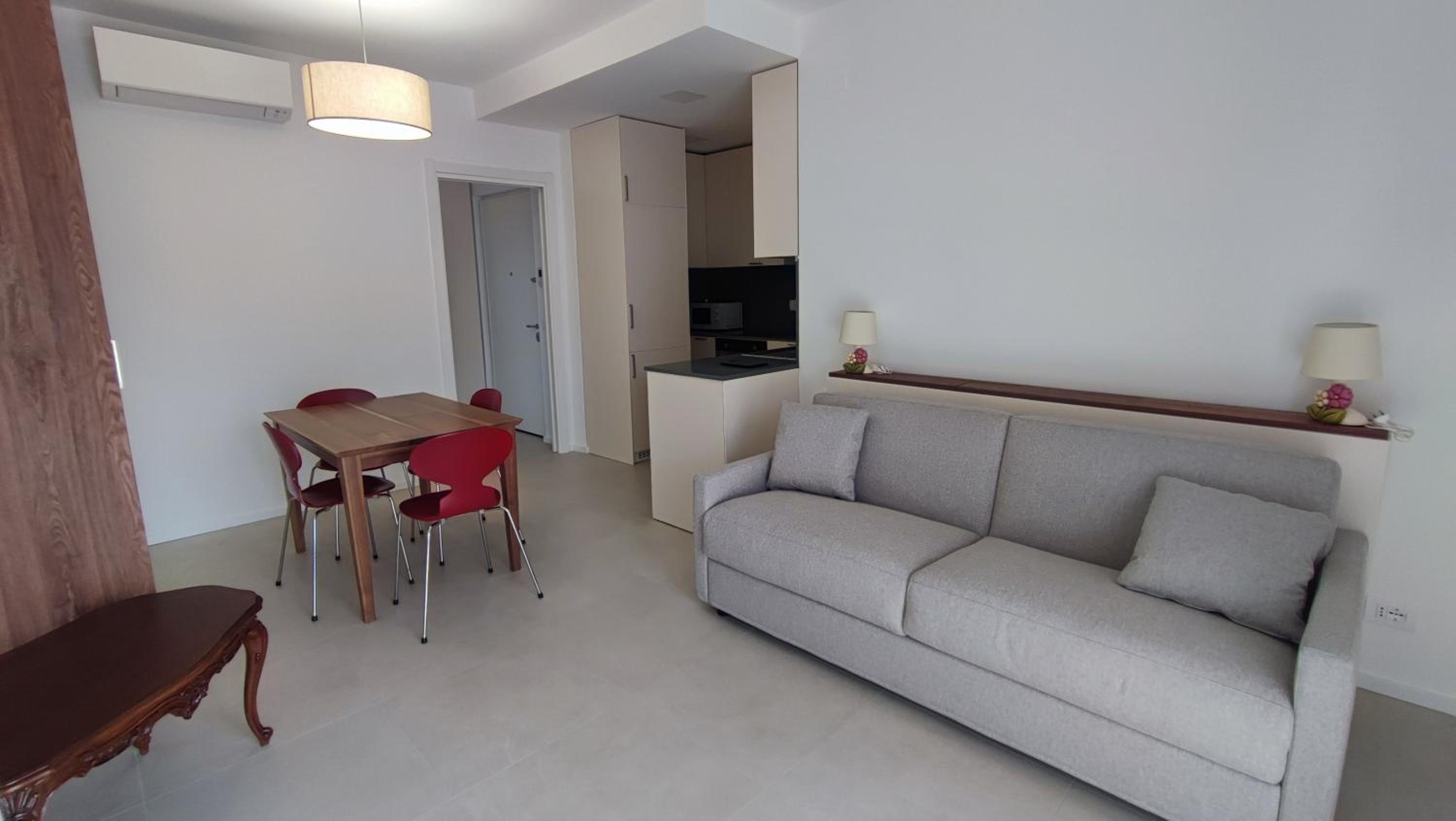 Studio With Sofa Bed