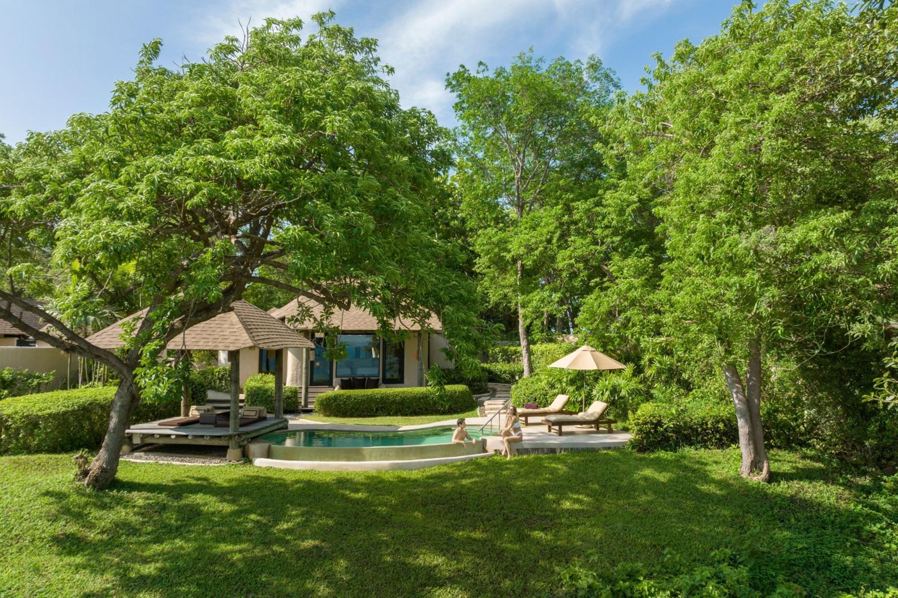 One-Bedroom Villa with Sea View and Private Pool - Photo 4