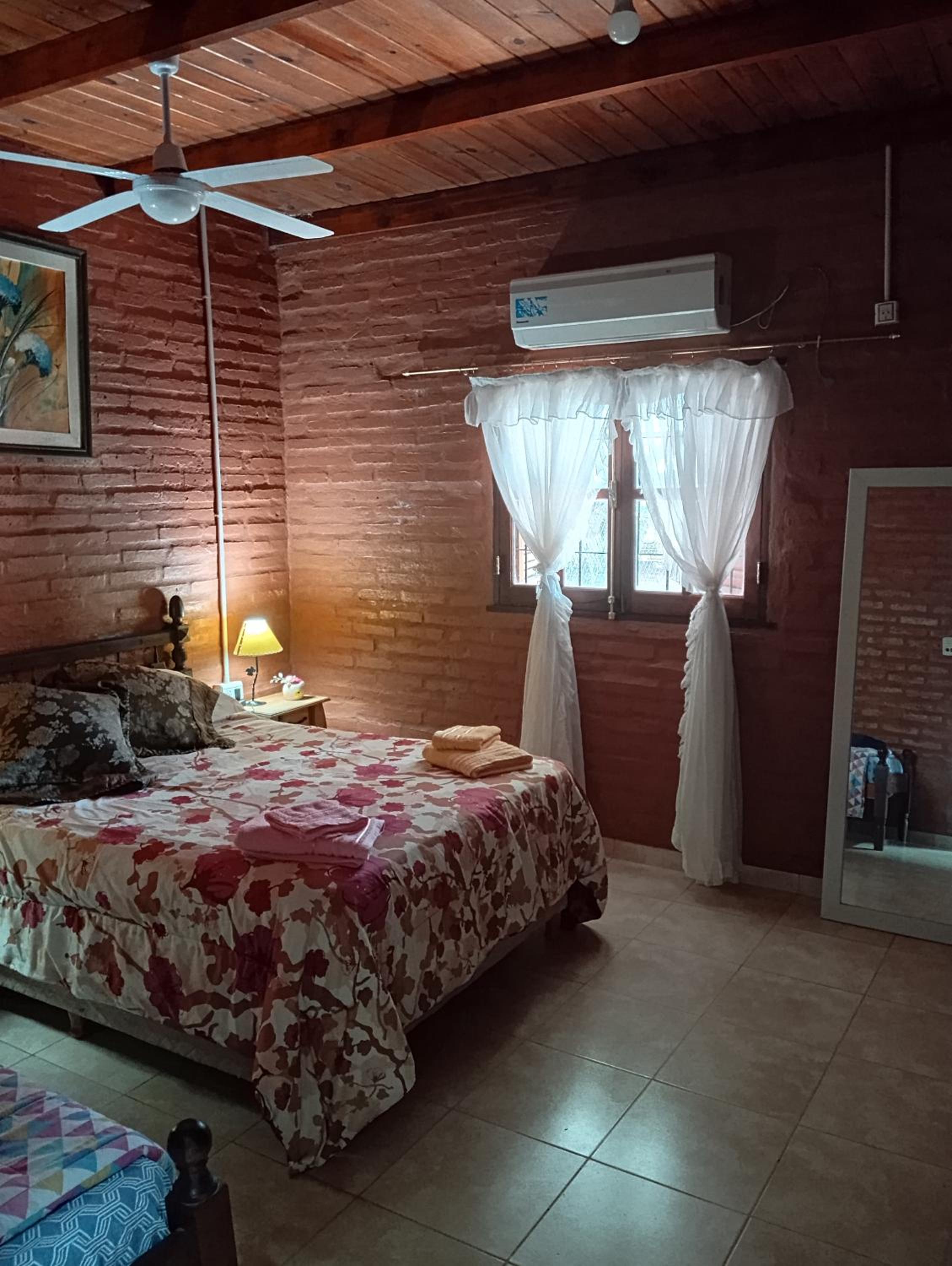 Two-Bedroom House photo 2