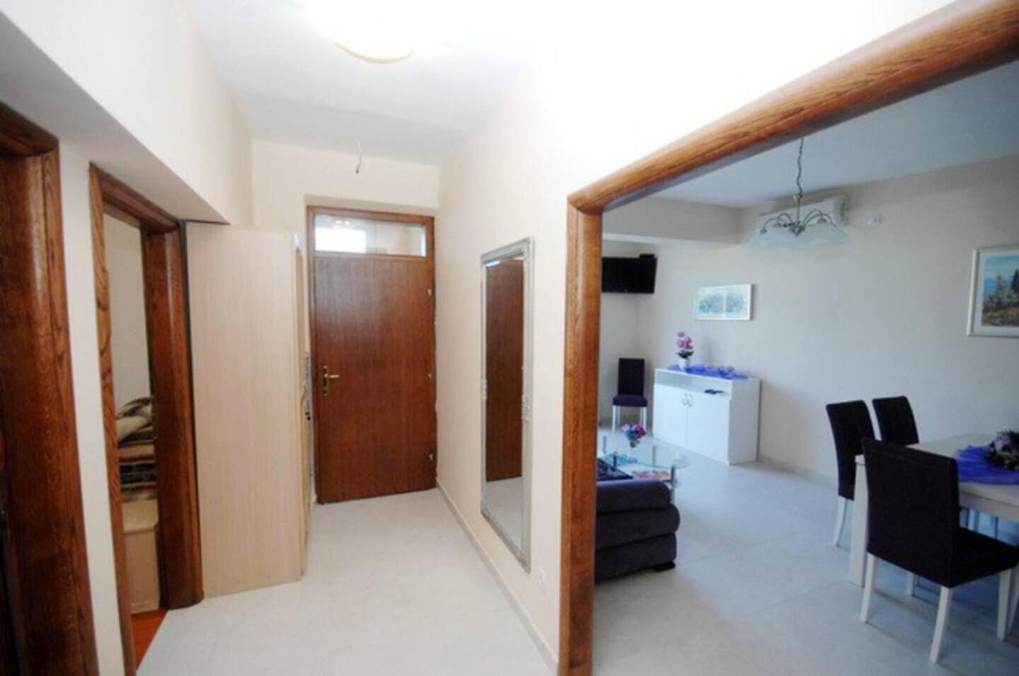 Two-Bedroom Apartment Standard