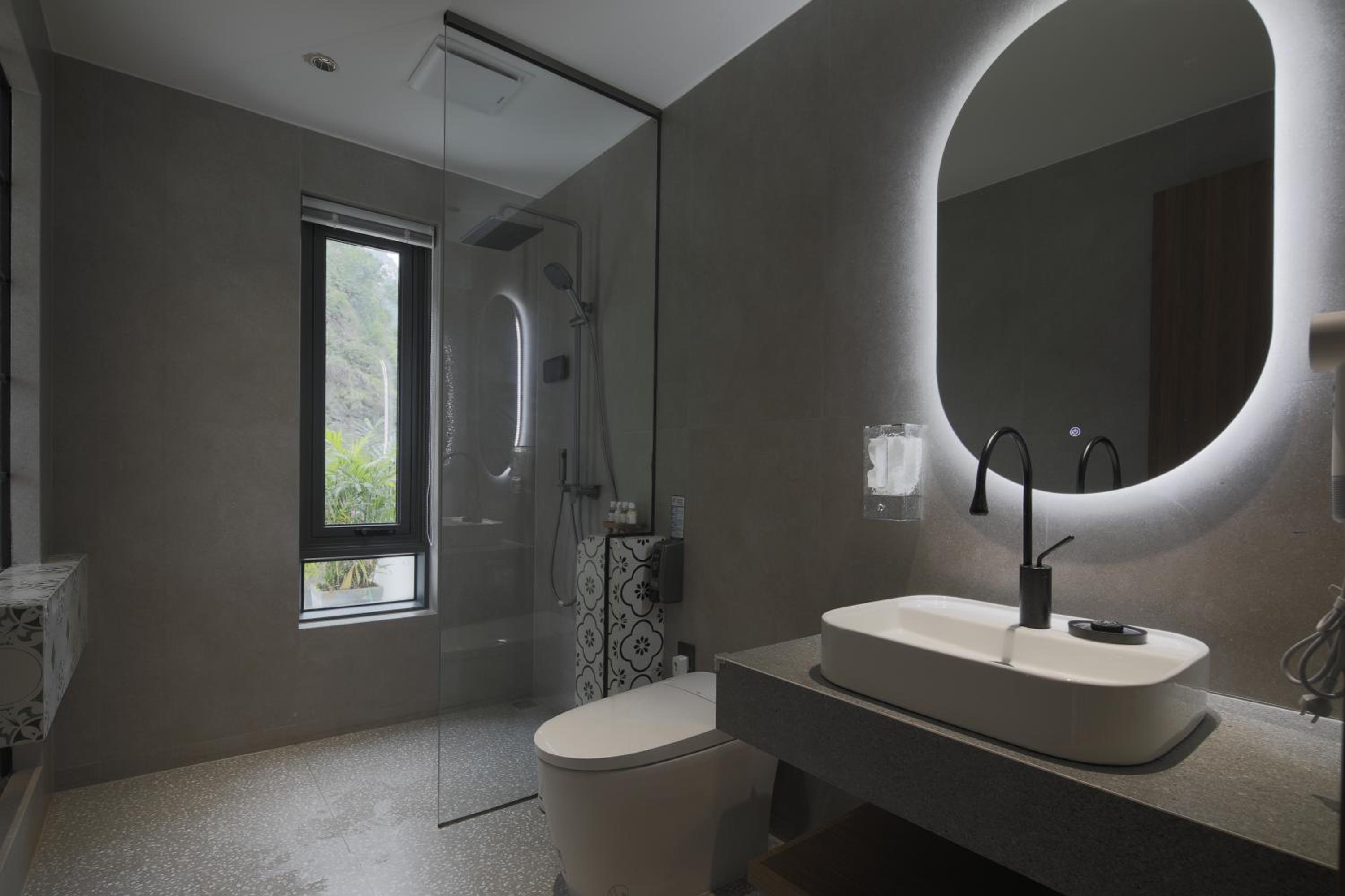 Twin Room with Terrace photo 2