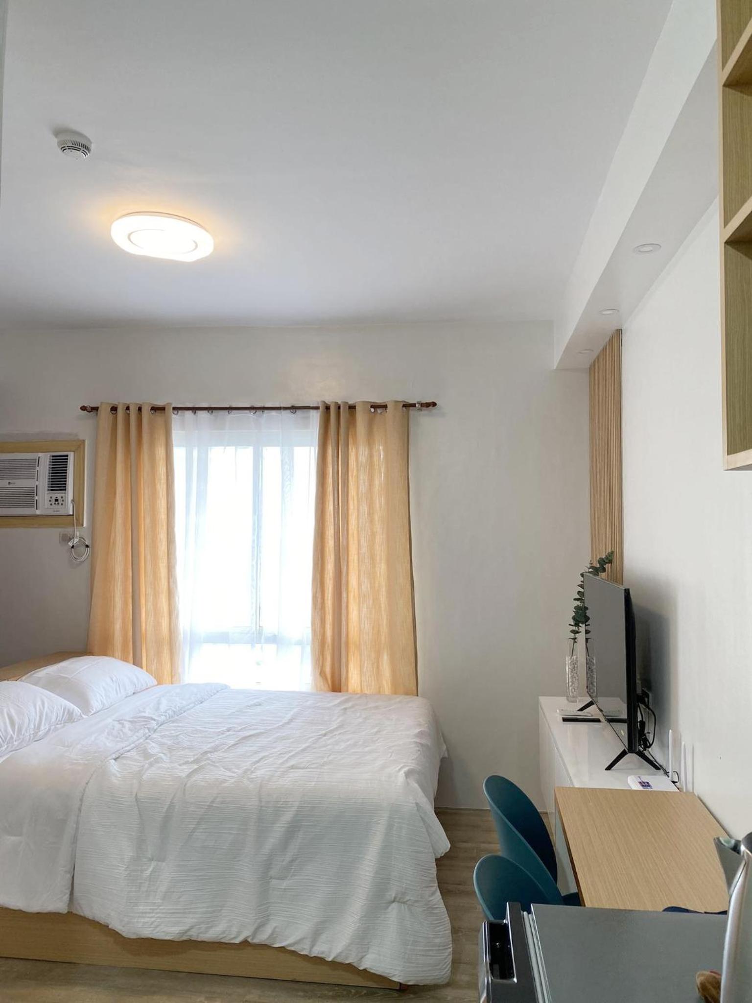 One-Bedroom Apartment photo 3