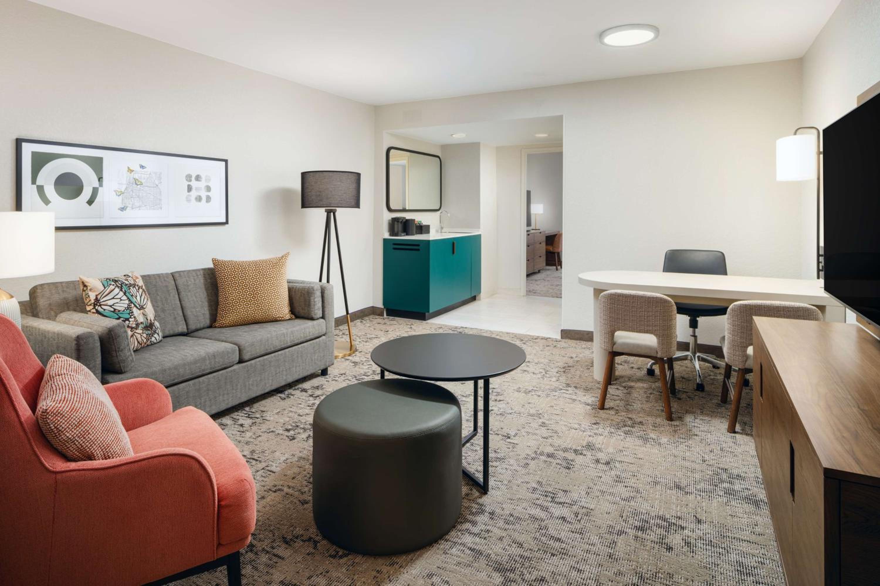 Two-Room Suite with Two Double Beds and Sofa Bed - Photo 3