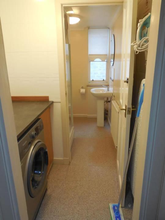 Double Room With Private Bathroom photo 3