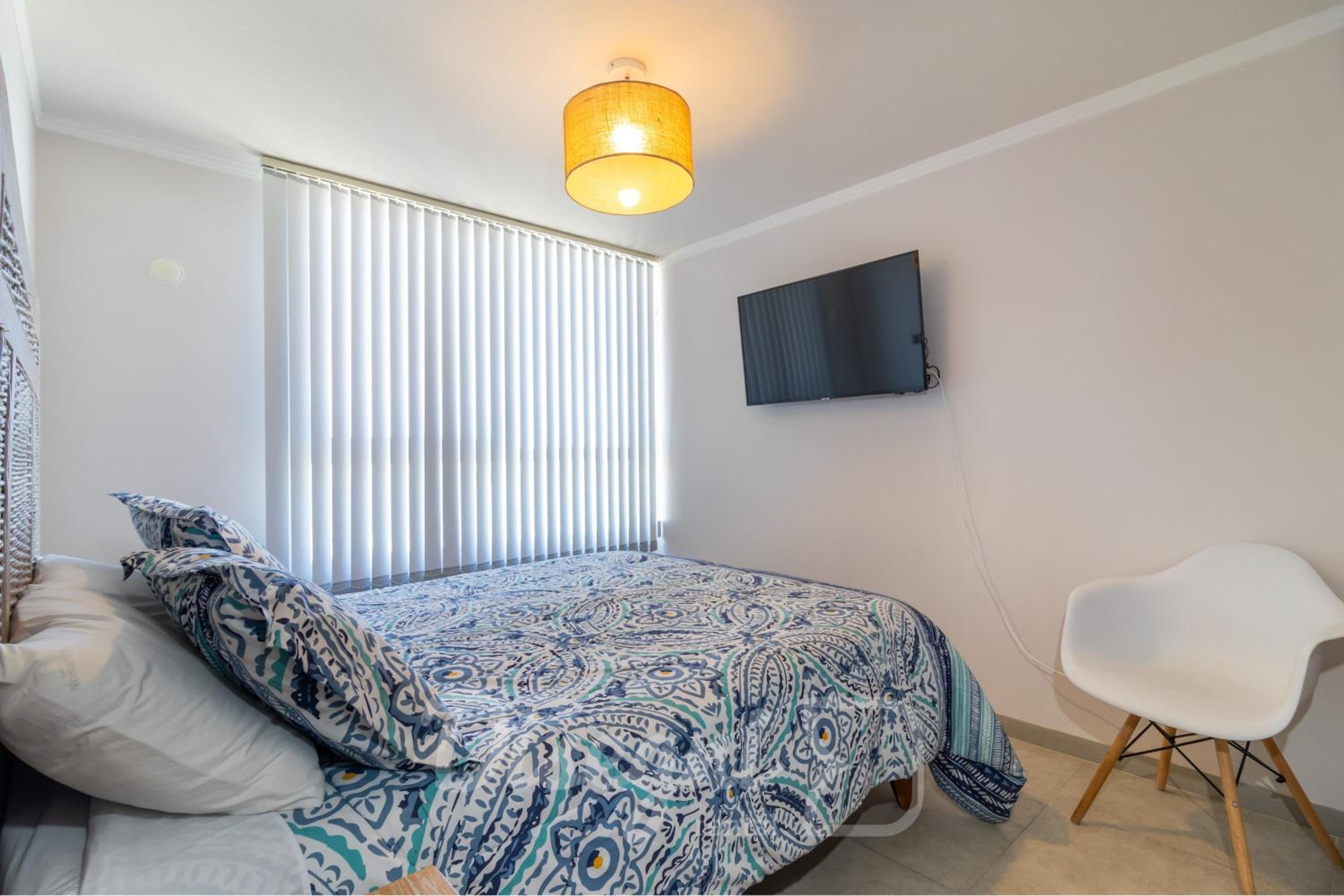 Two-Bedroom Apartment with Terrace and Sea View photo 1