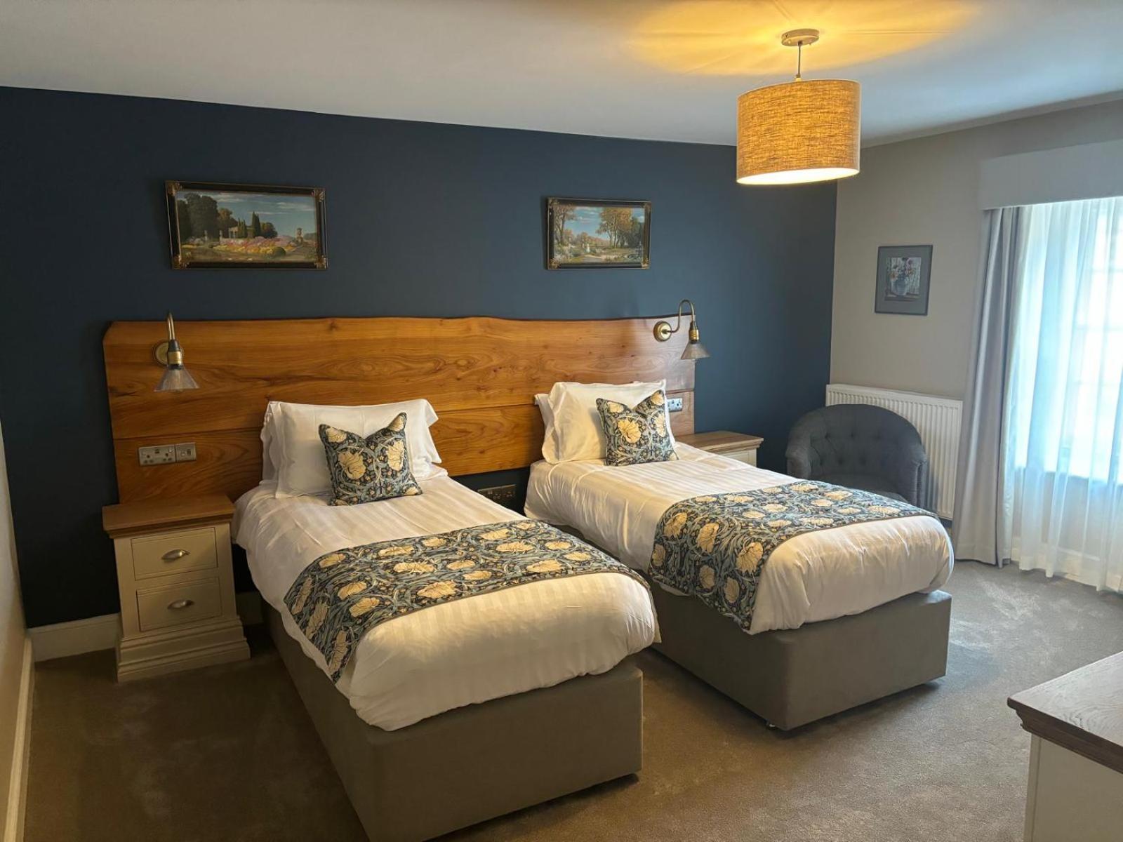 Superior Double or Twin Room photo 1