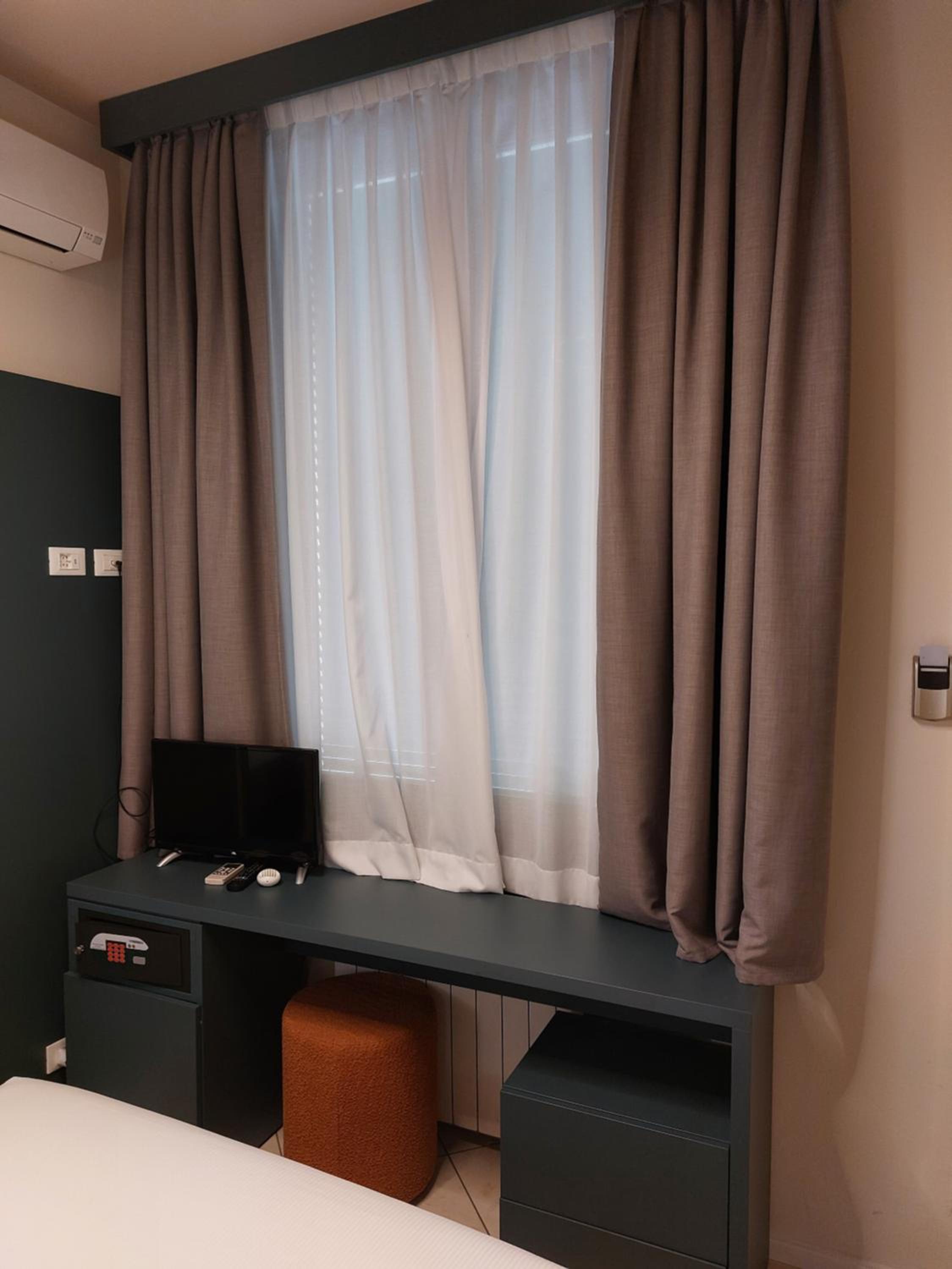 Economy Single Room