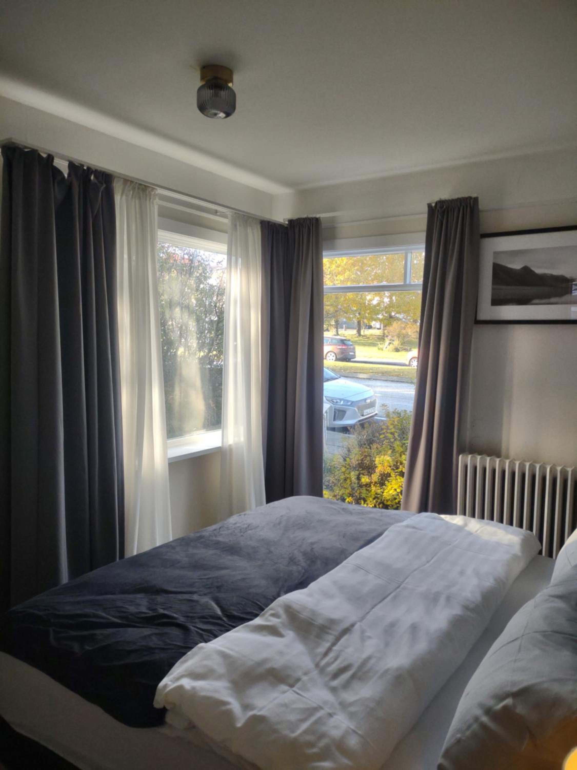 Double Room with Shared Bathroom photo 3