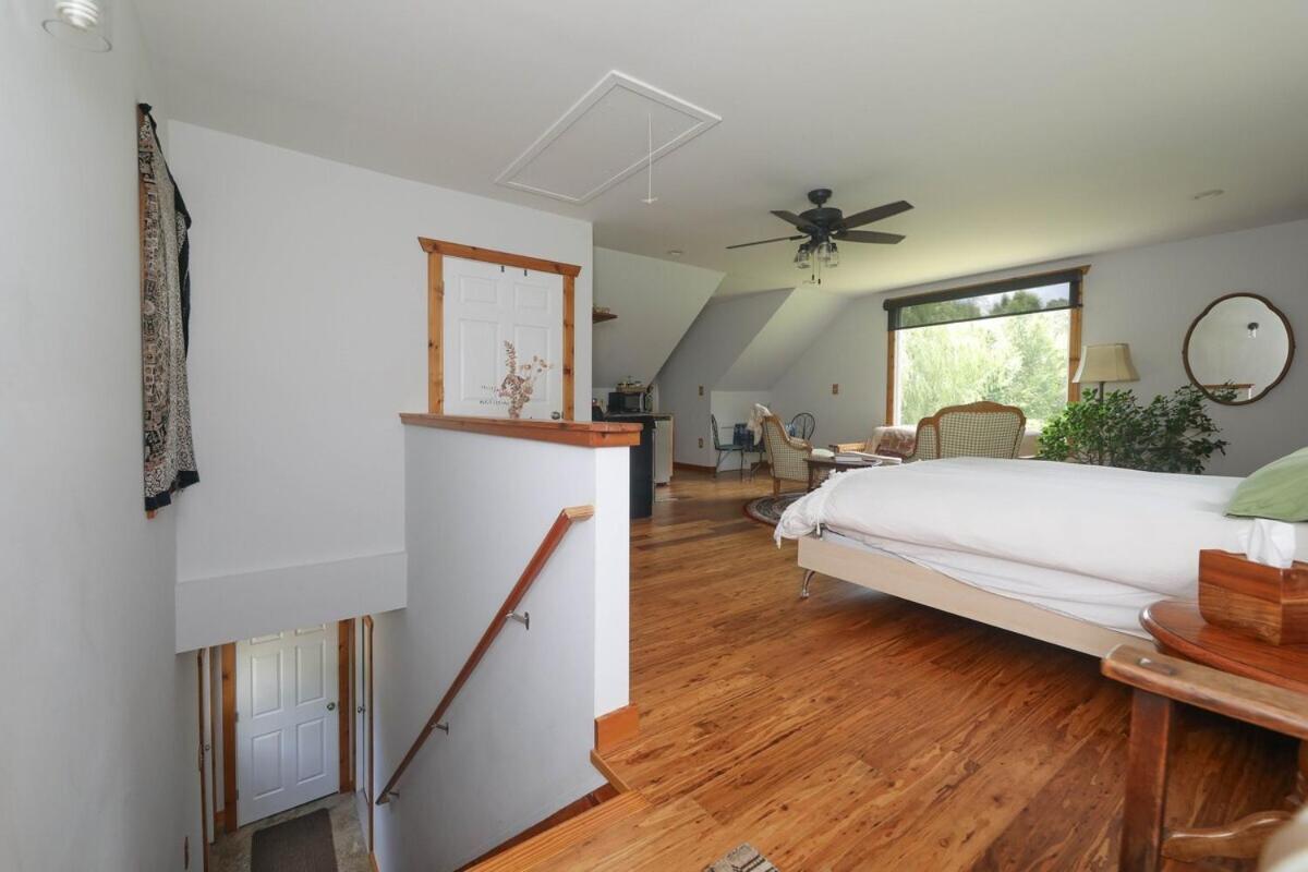 Apartment with Garden View photo 1