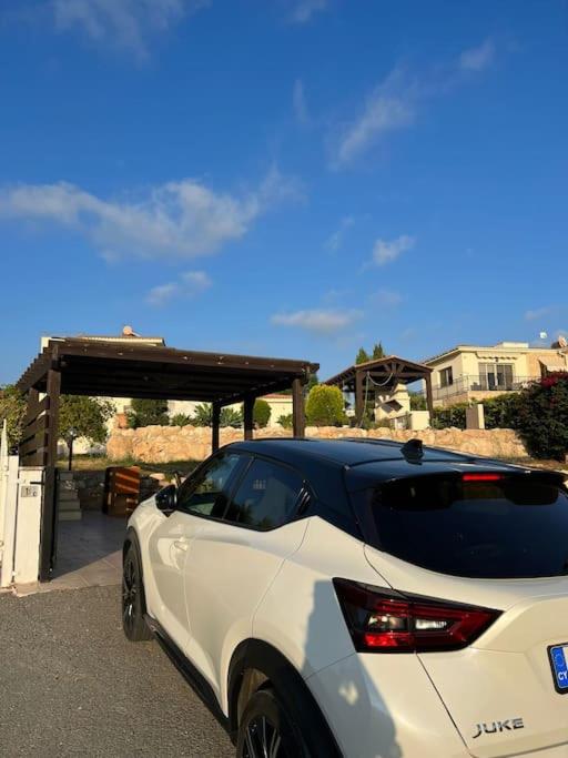 Villa photo 2