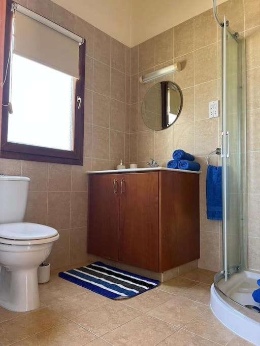 Villa photo 3