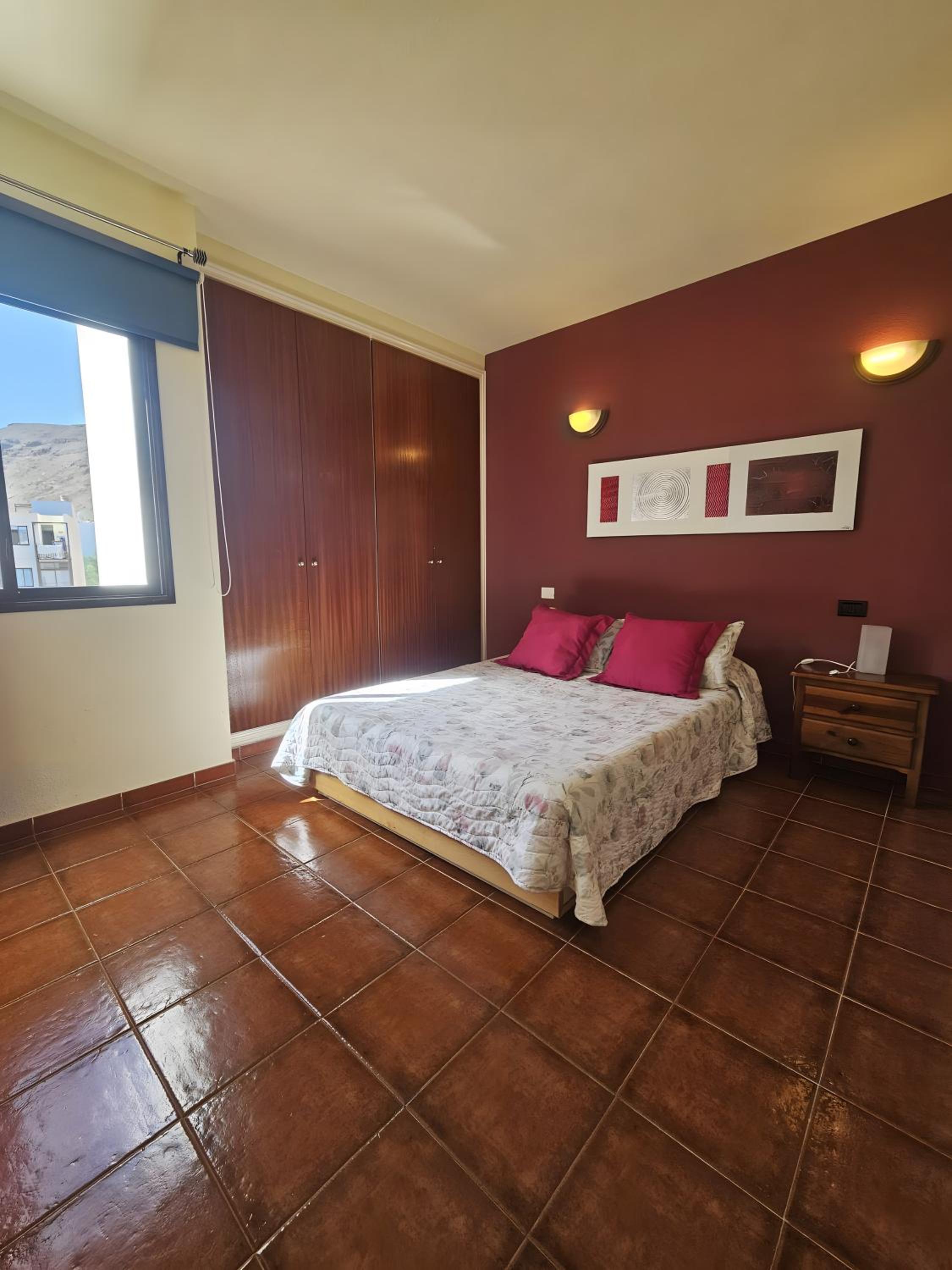 Apartamento de un dormitorio superior con balcón