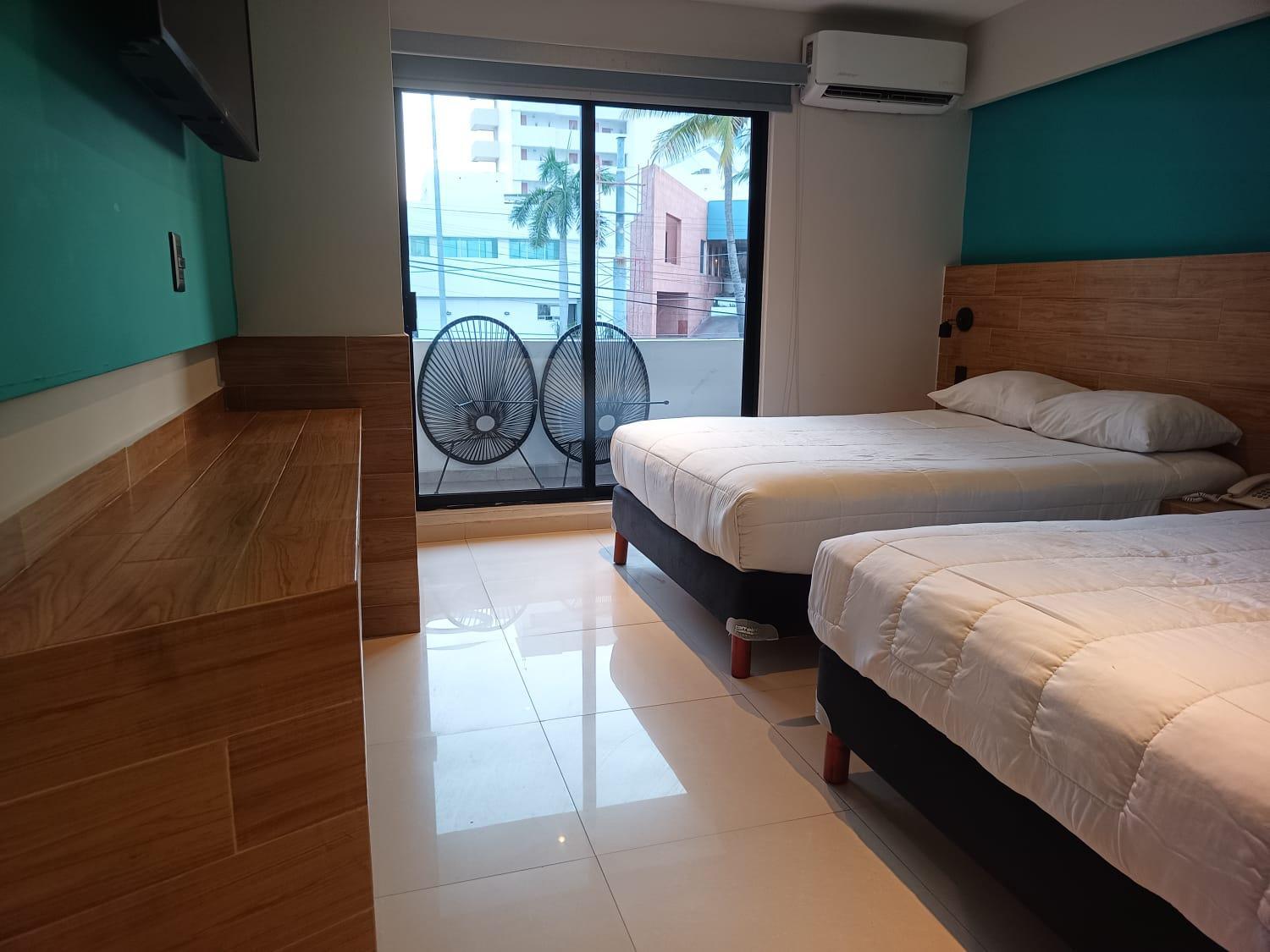 Deluxe Double Room - Photo 24