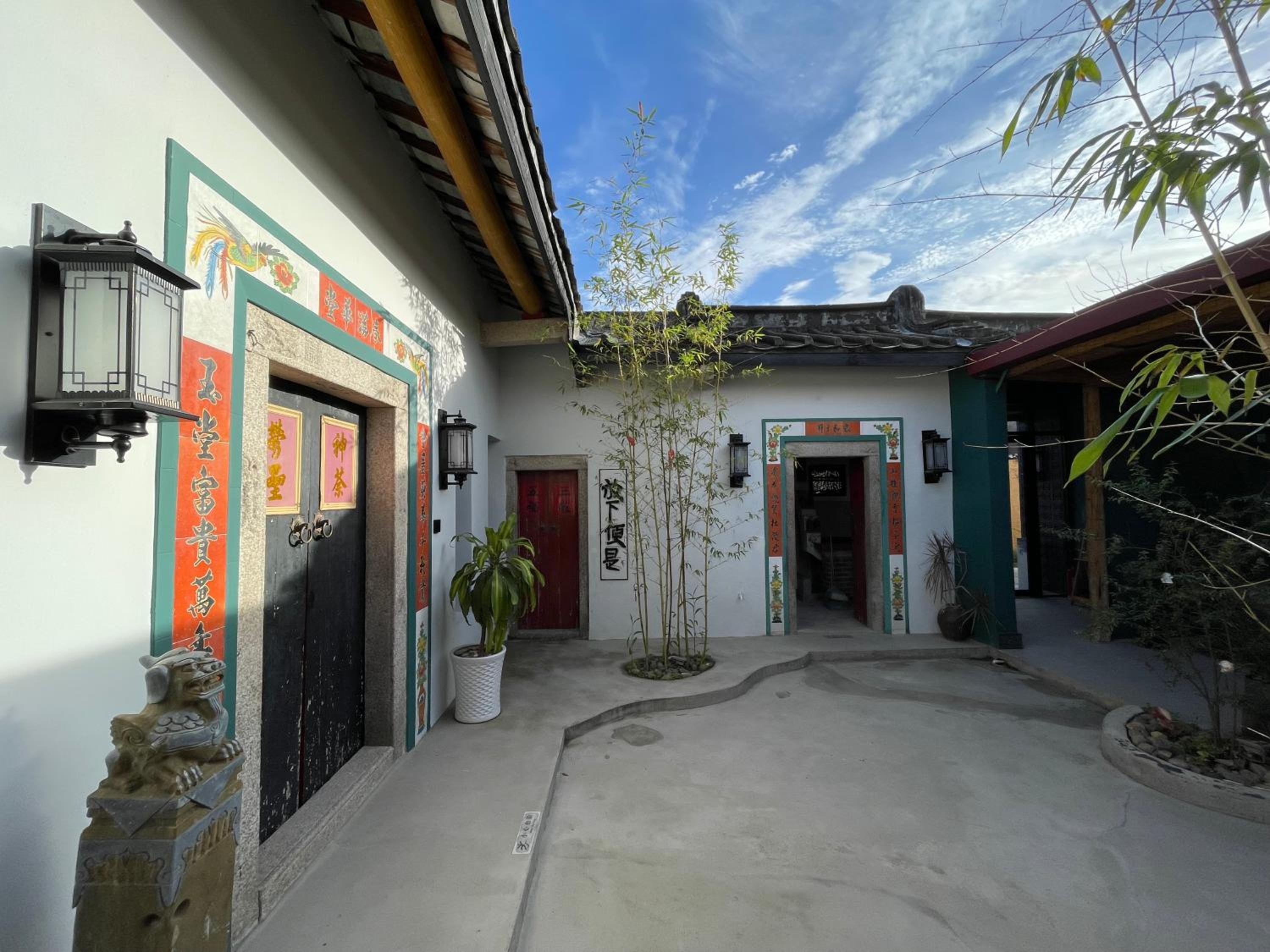 Deluxe Villa photo 2
