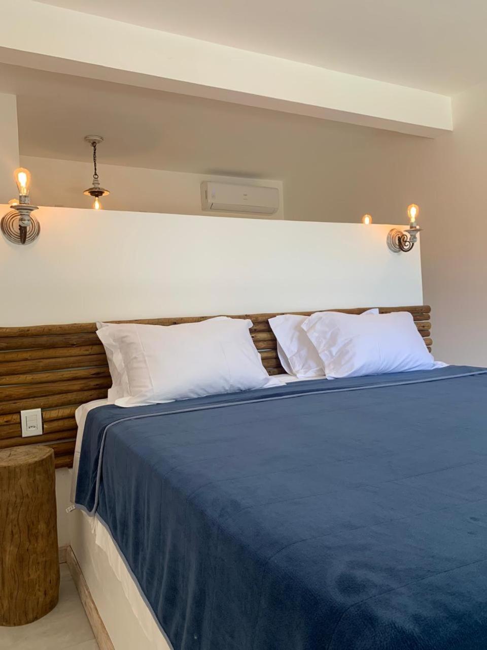 Deluxe Suite with Sea View photo 2