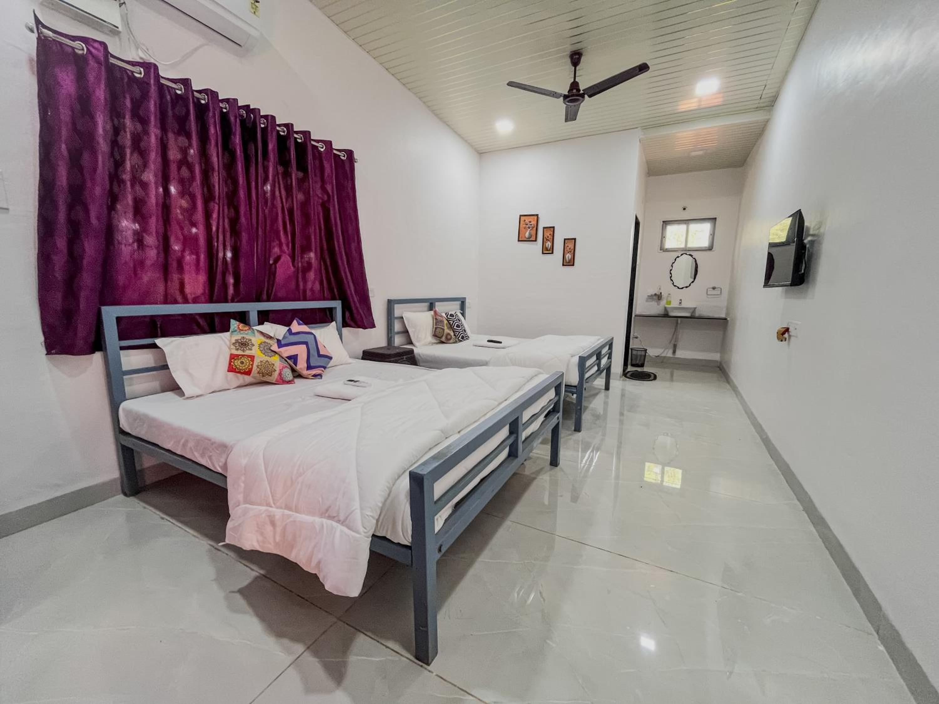 Double Room photo 2