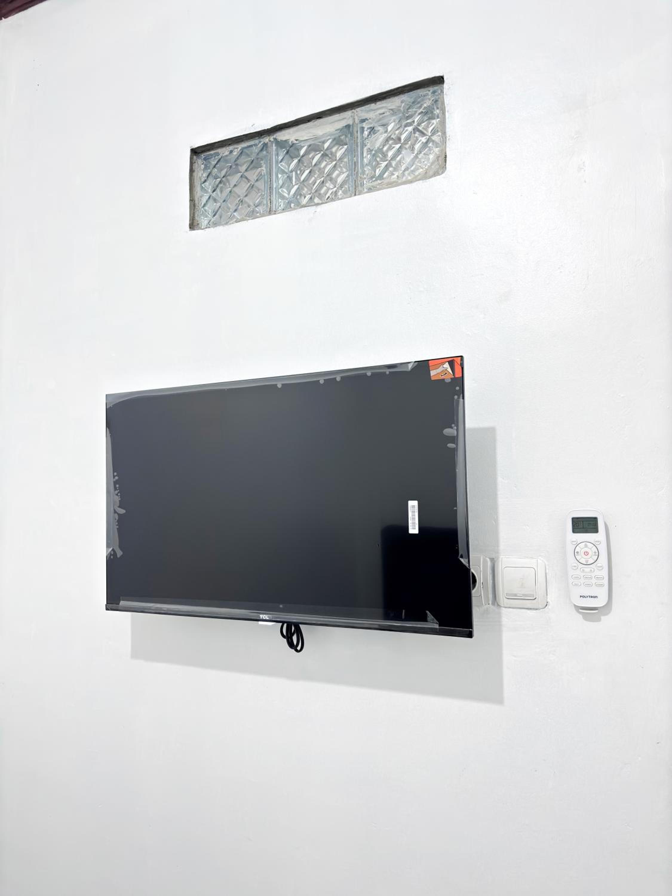 Deluxe Room - Photo 12