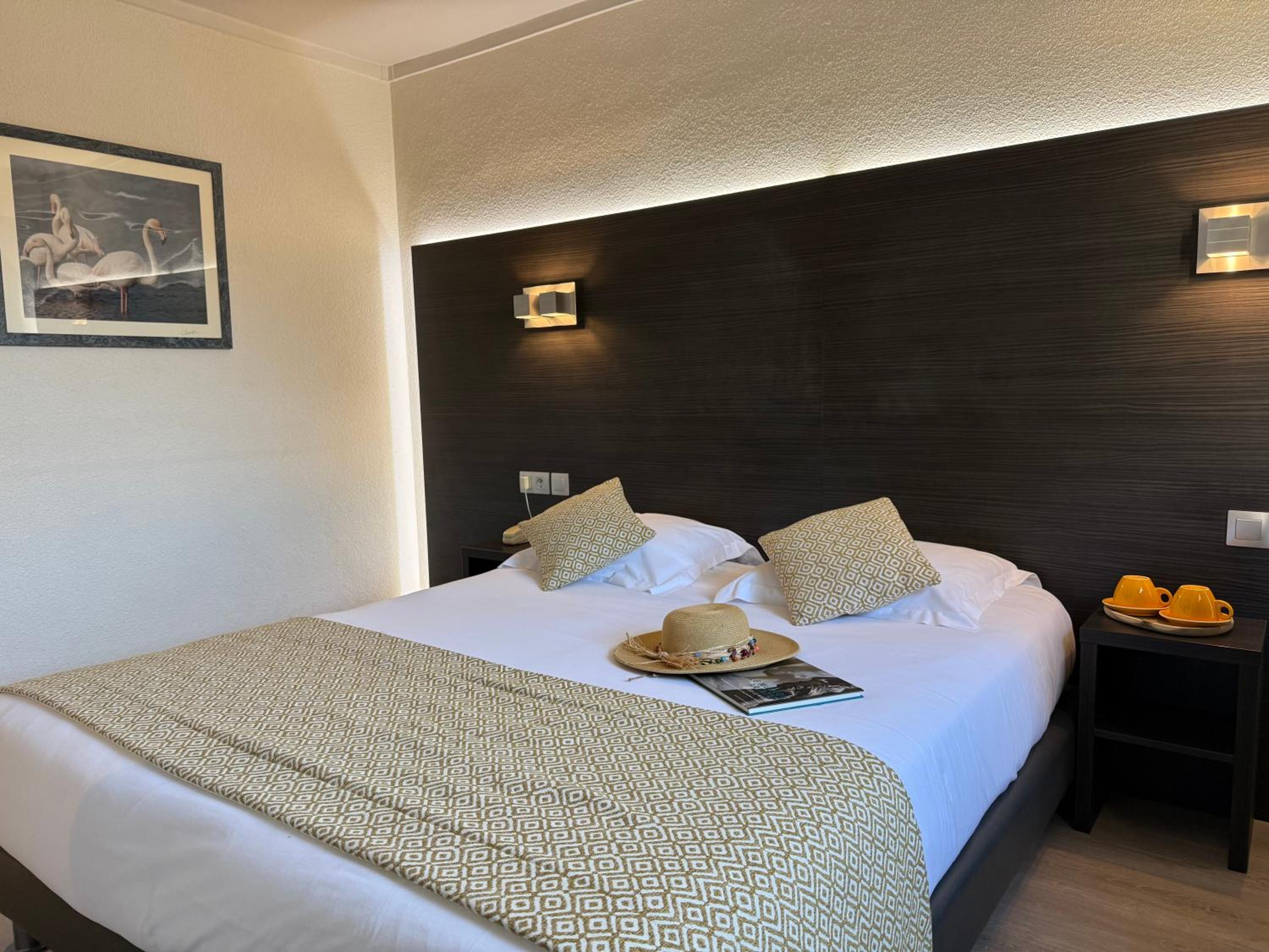 Double Room - Photo 7