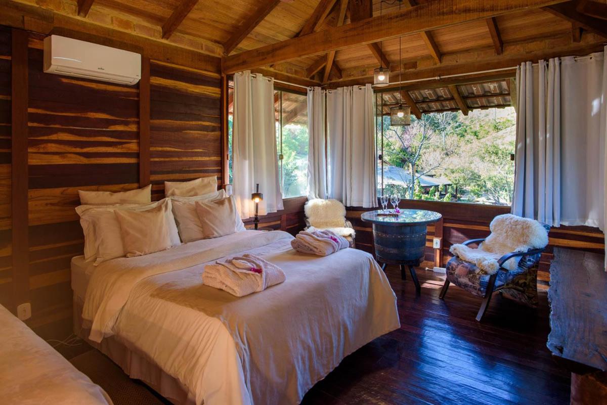 Deluxe Bungalow photo 1