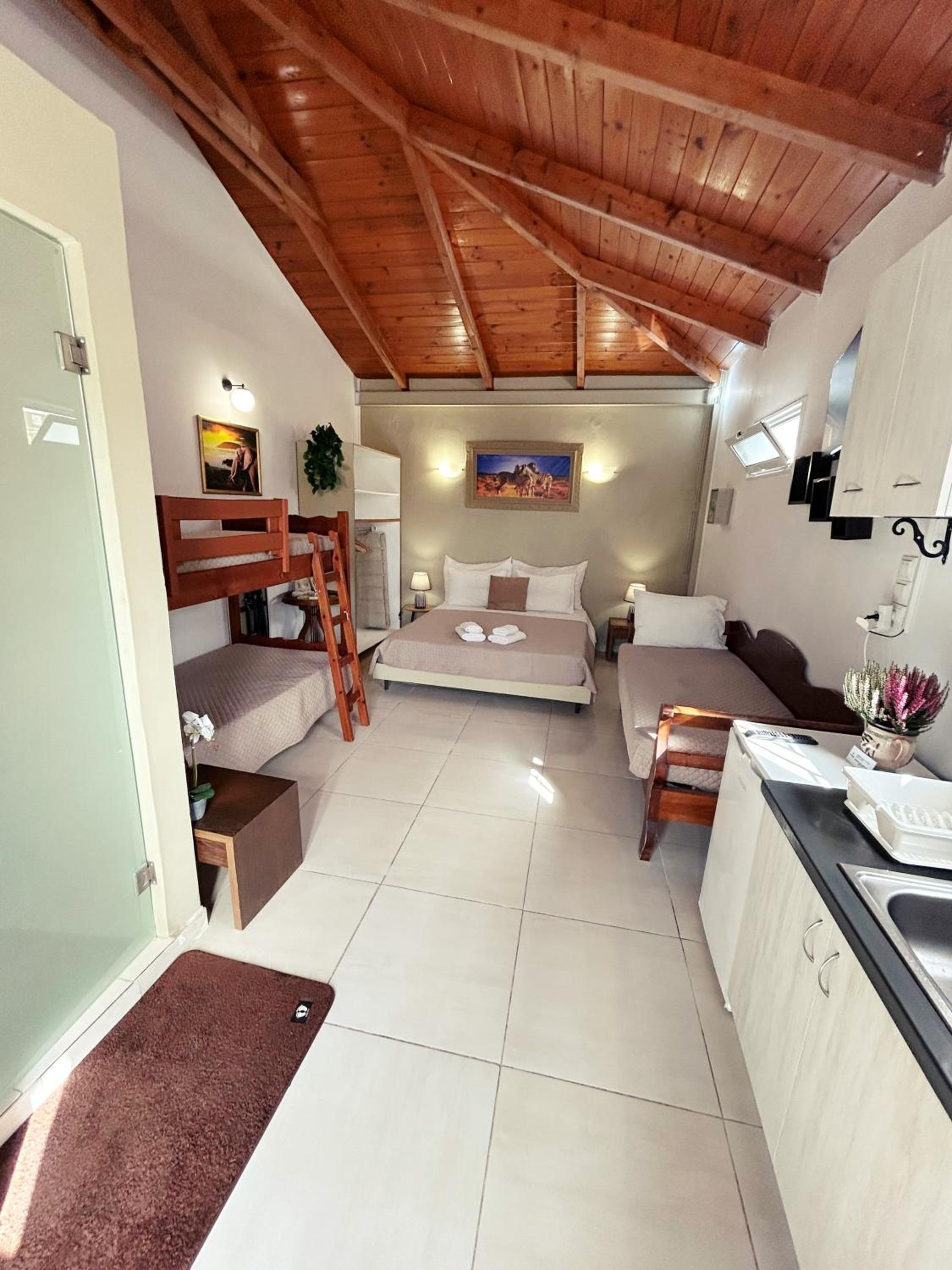 One-Bedroom Apartment with Garden View photo 1