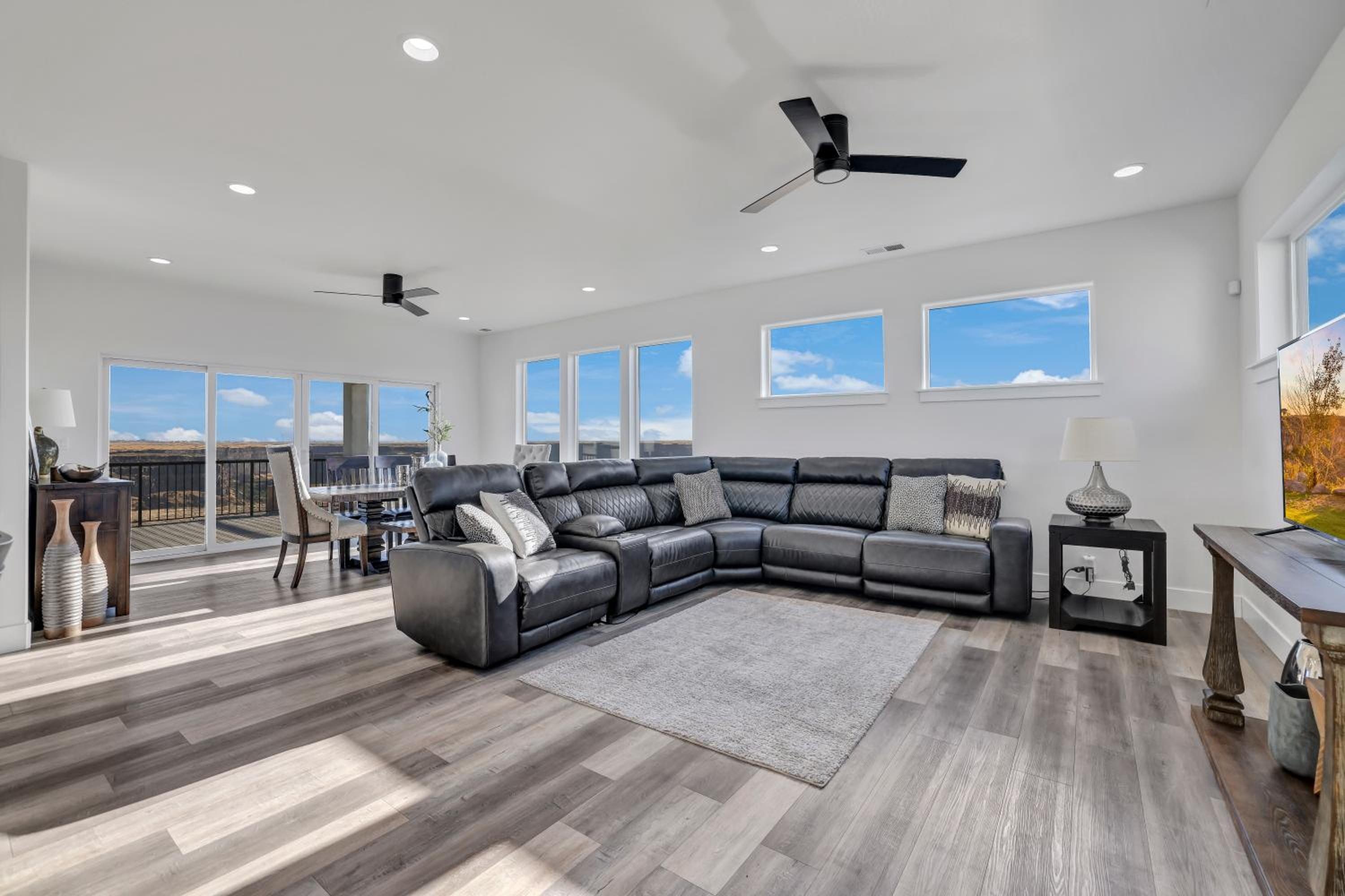 Four-Bedroom House photo 1