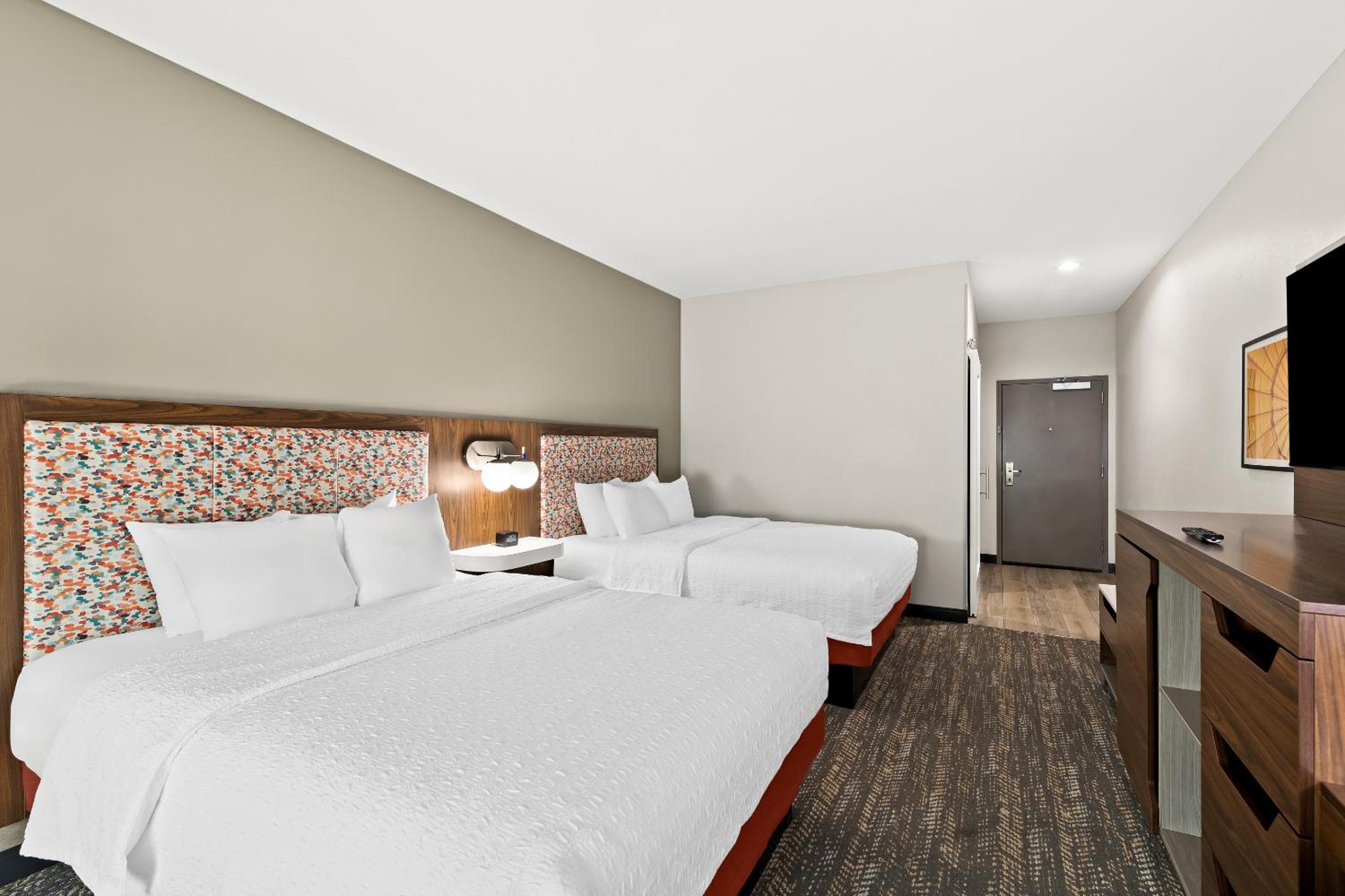 Queen Room with Two Queen Beds - Photo 1