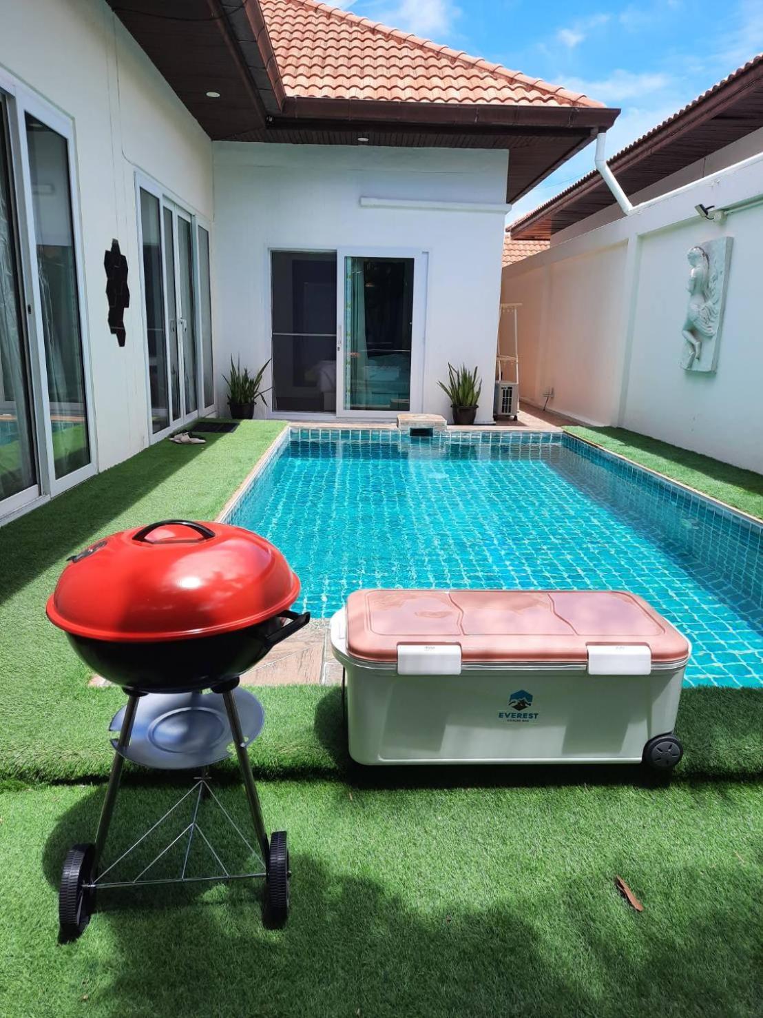 Villa with Private Pool - Photo 5