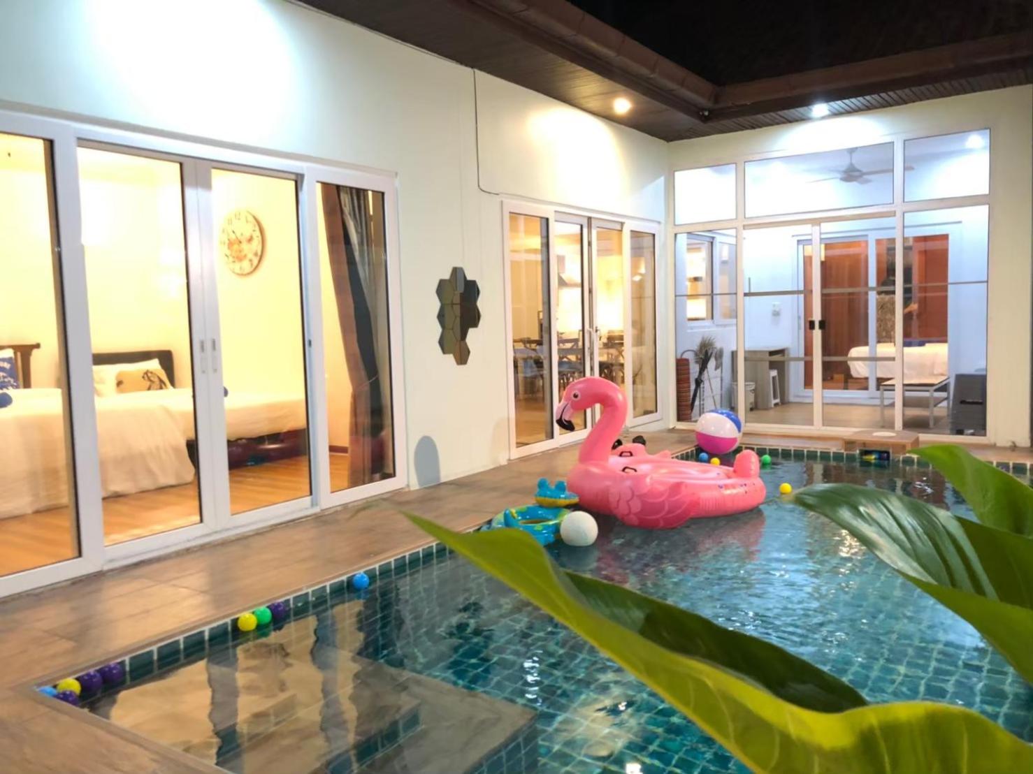 Villa with Private Pool - Photo 21