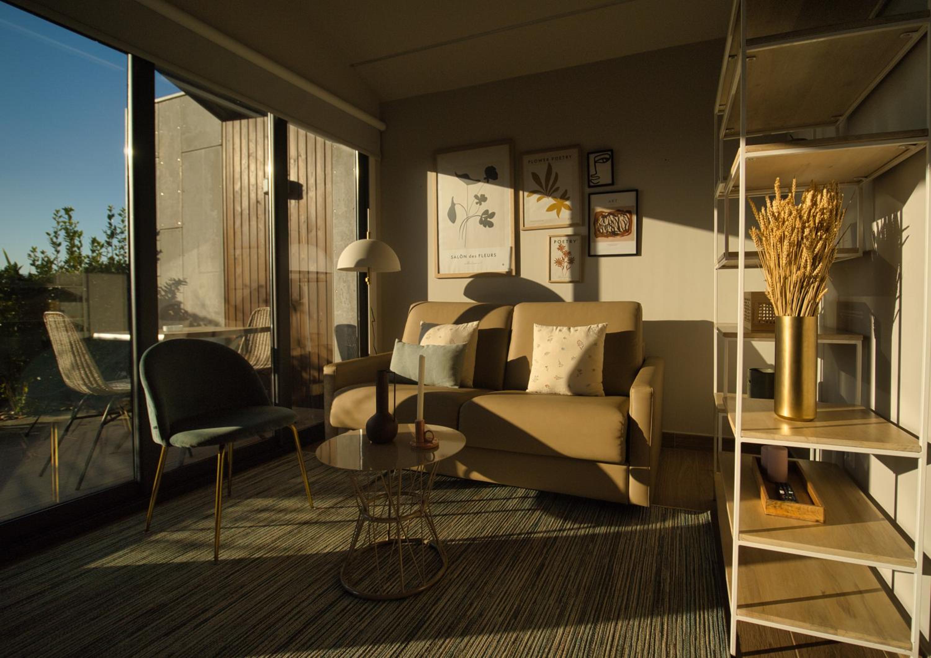 Two-Bedroom Apartment - Photo 7