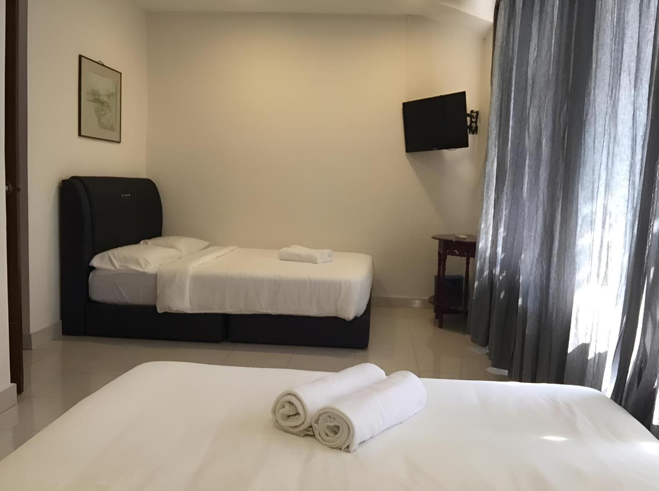 Quadruple Room with Bathroom