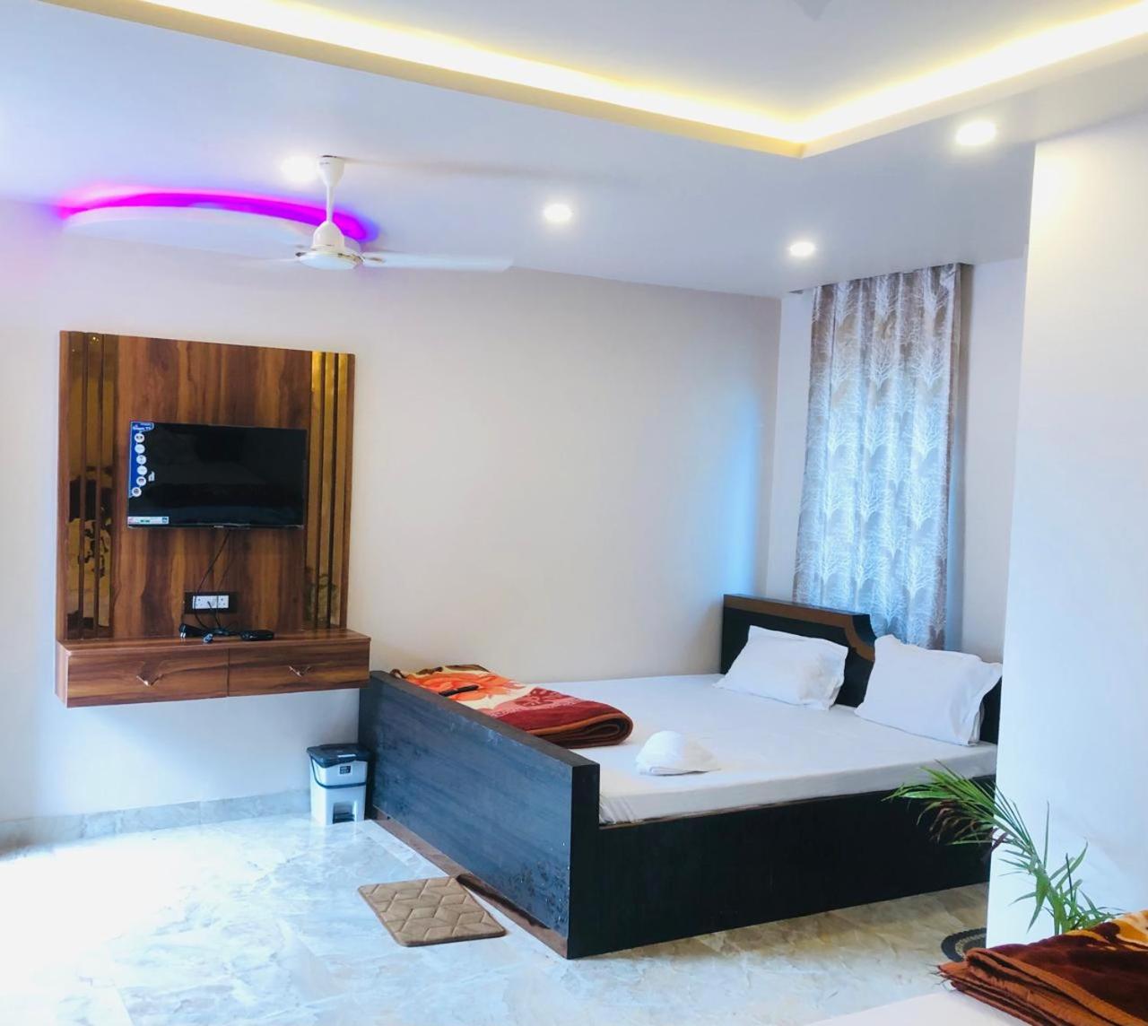 Deluxe Family Room photo 1