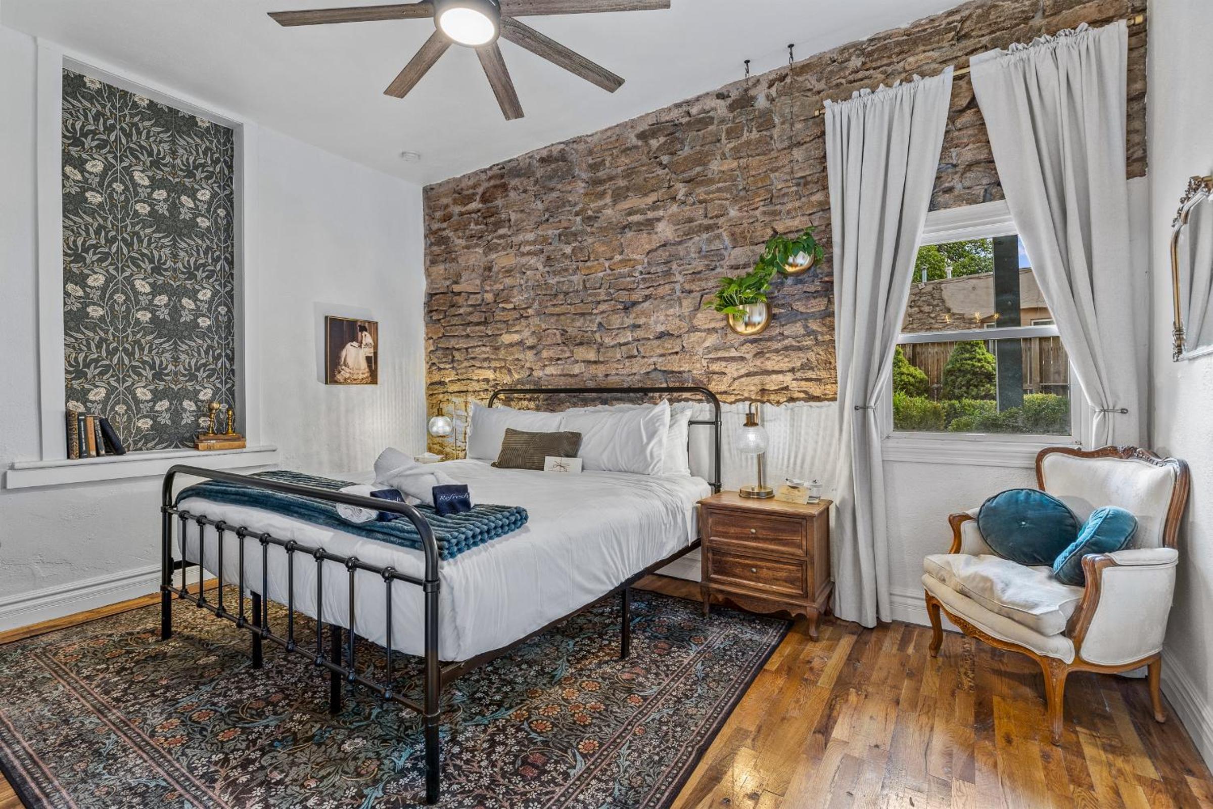 Classic Apartment
