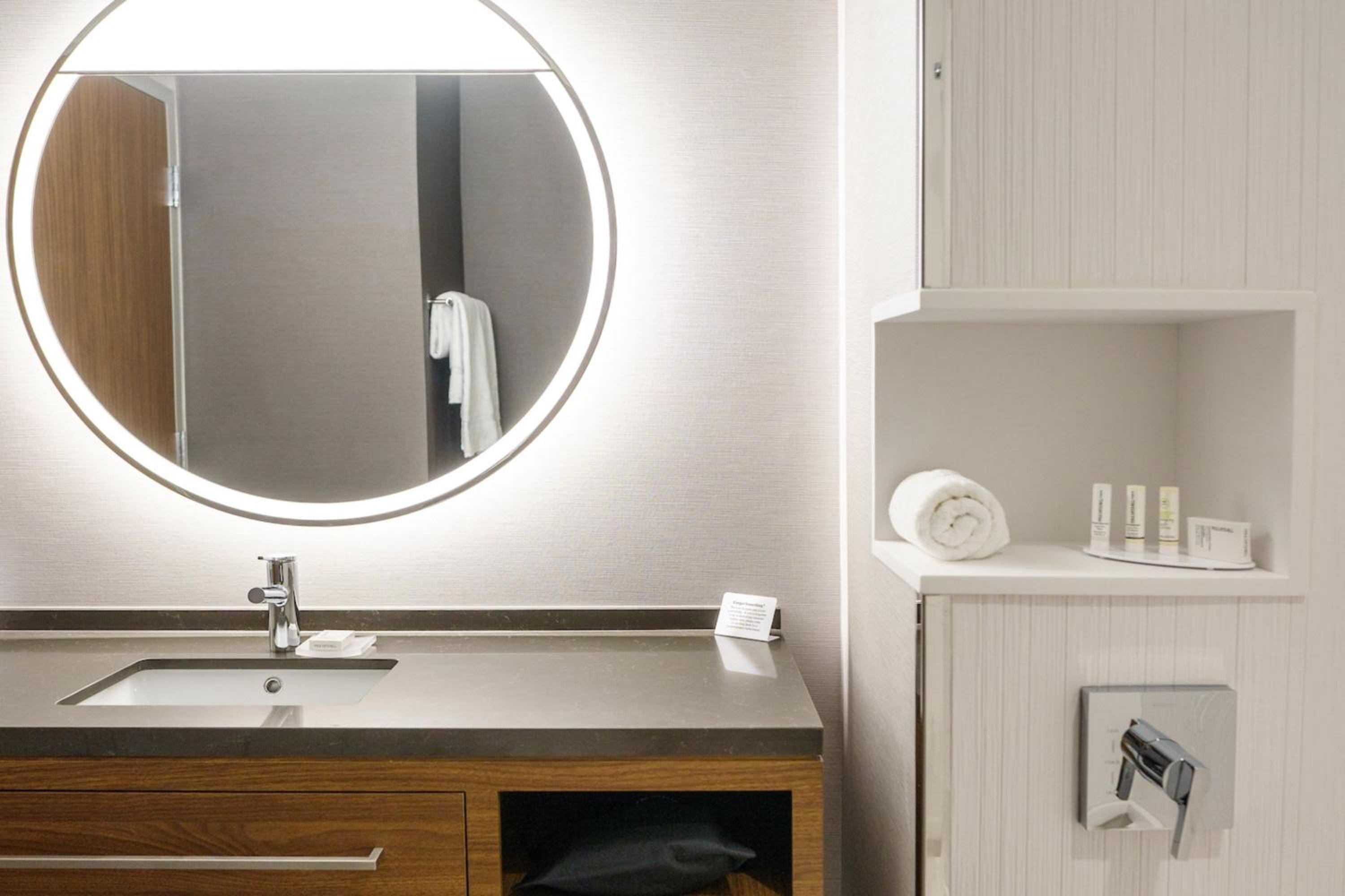 King Suite - Photo 4