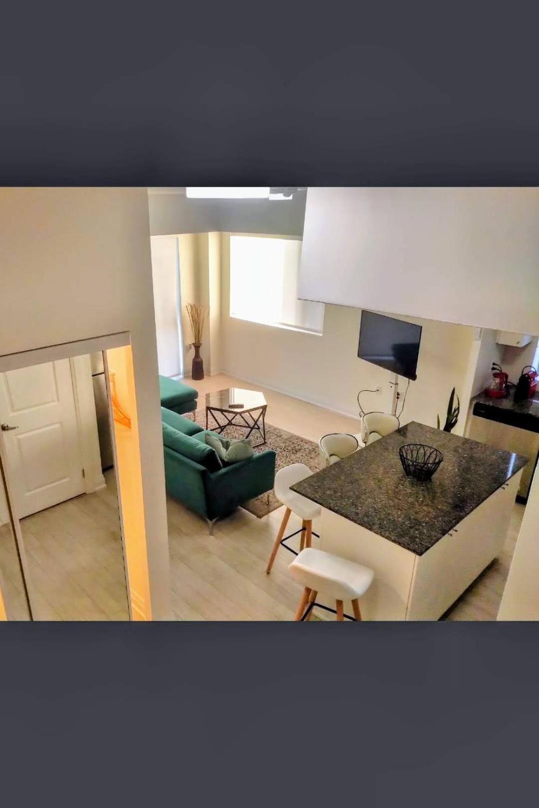 Deluxe Family Suite photo 1