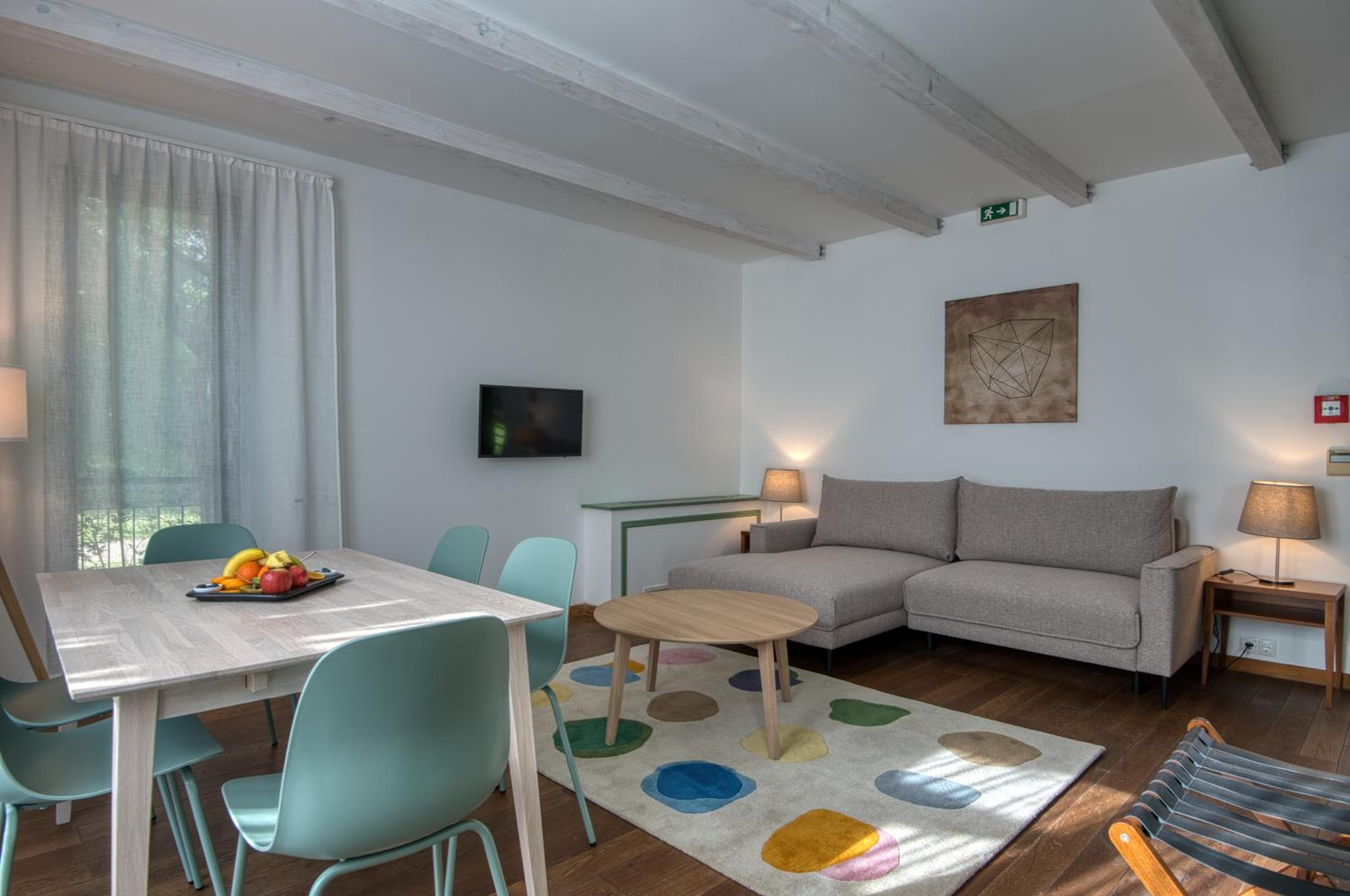 Junior Suite with Garden View - Photo 14