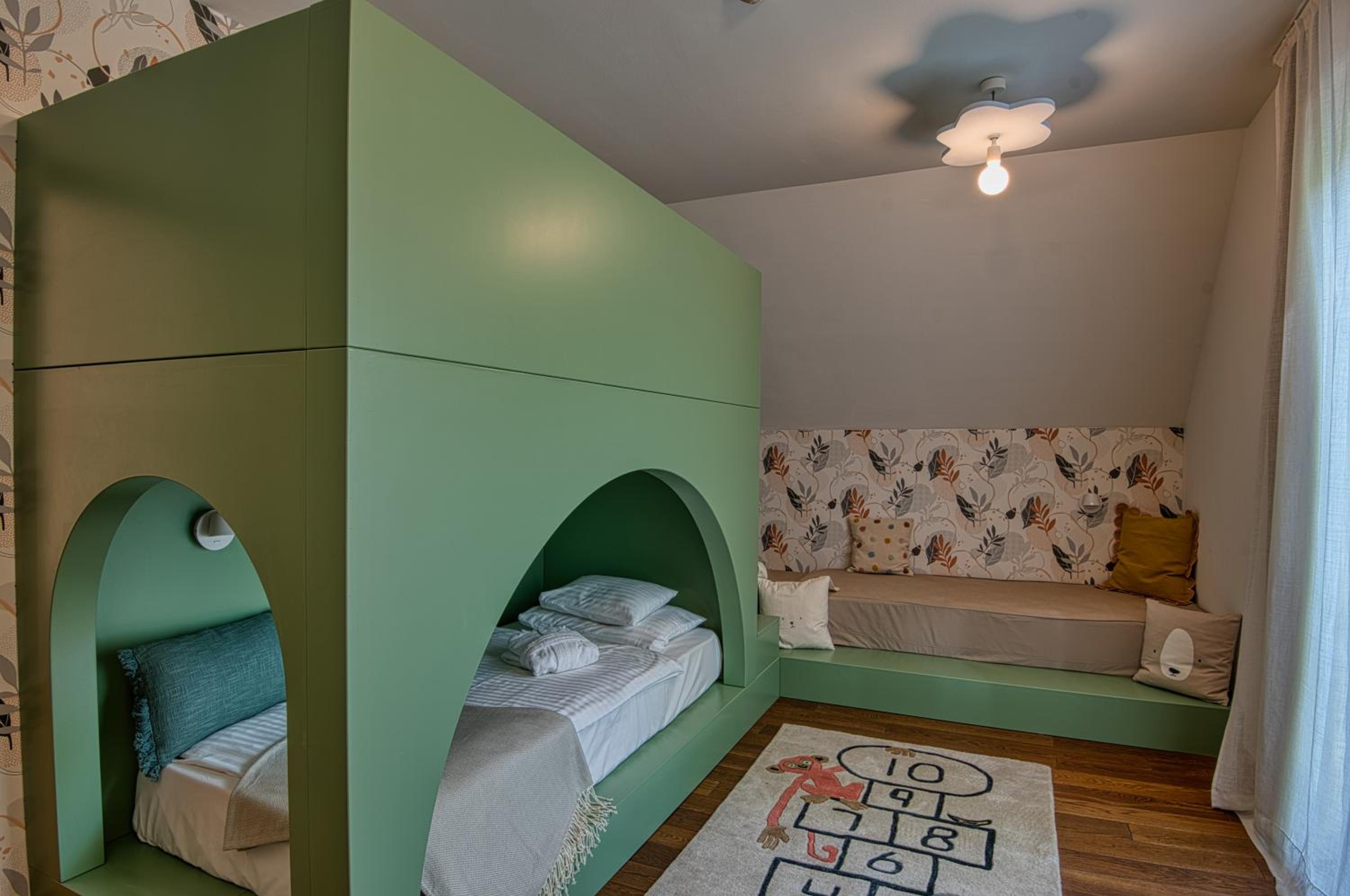 Junior Suite with Garden View - Photo 3
