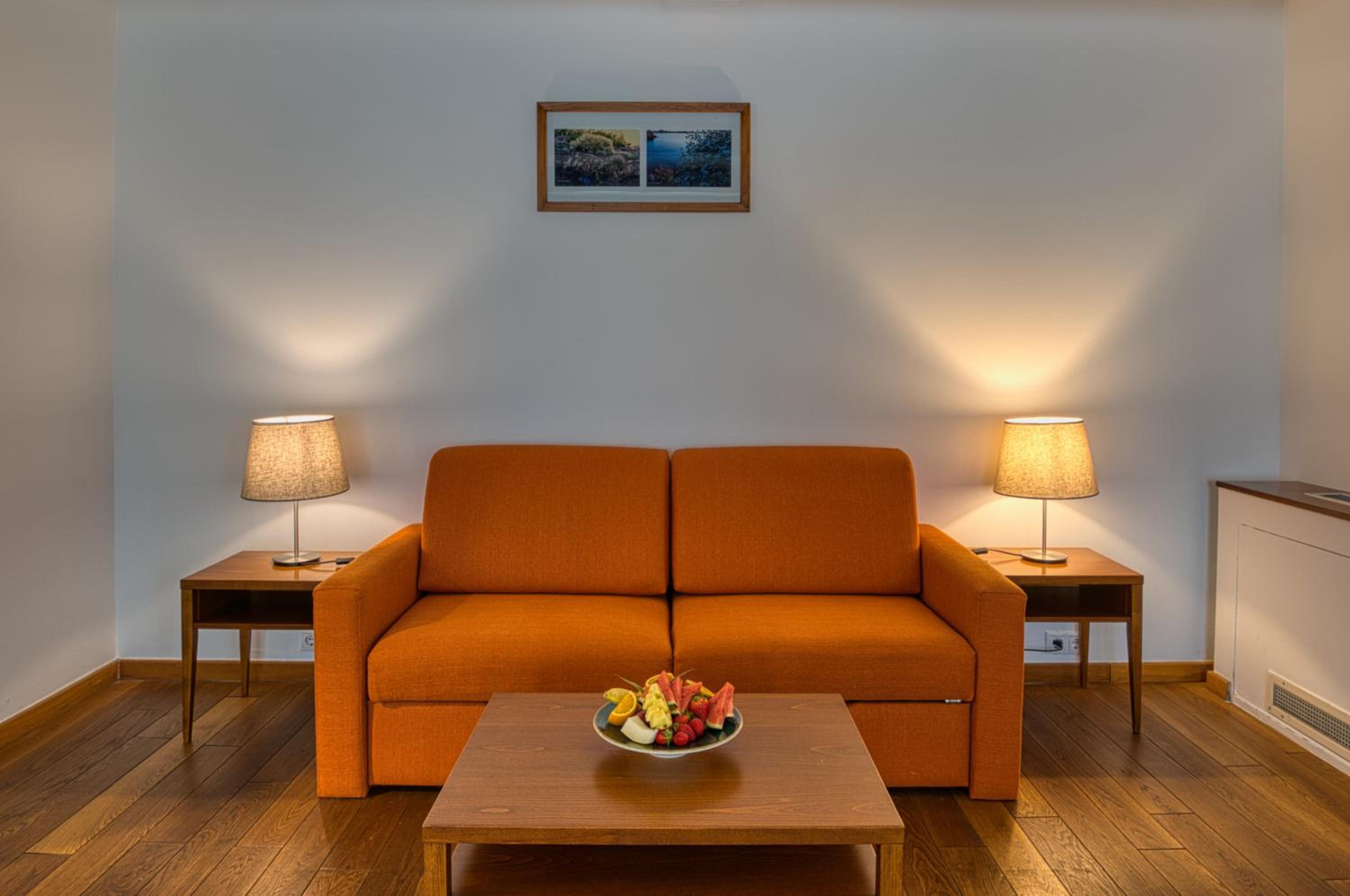 Two-Bedroom Bungalow - Photo 12