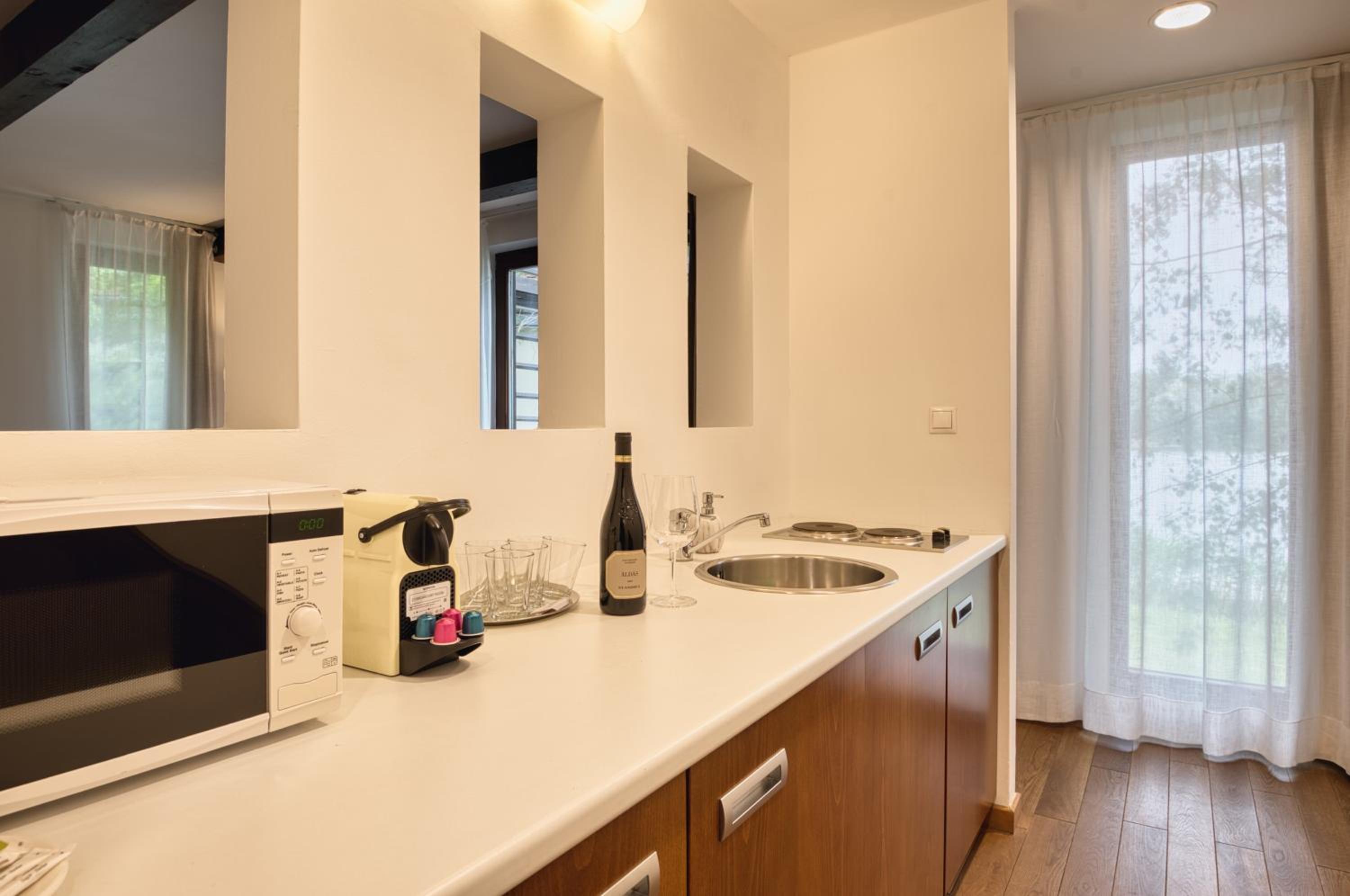 Two-Bedroom Bungalow - Photo 15