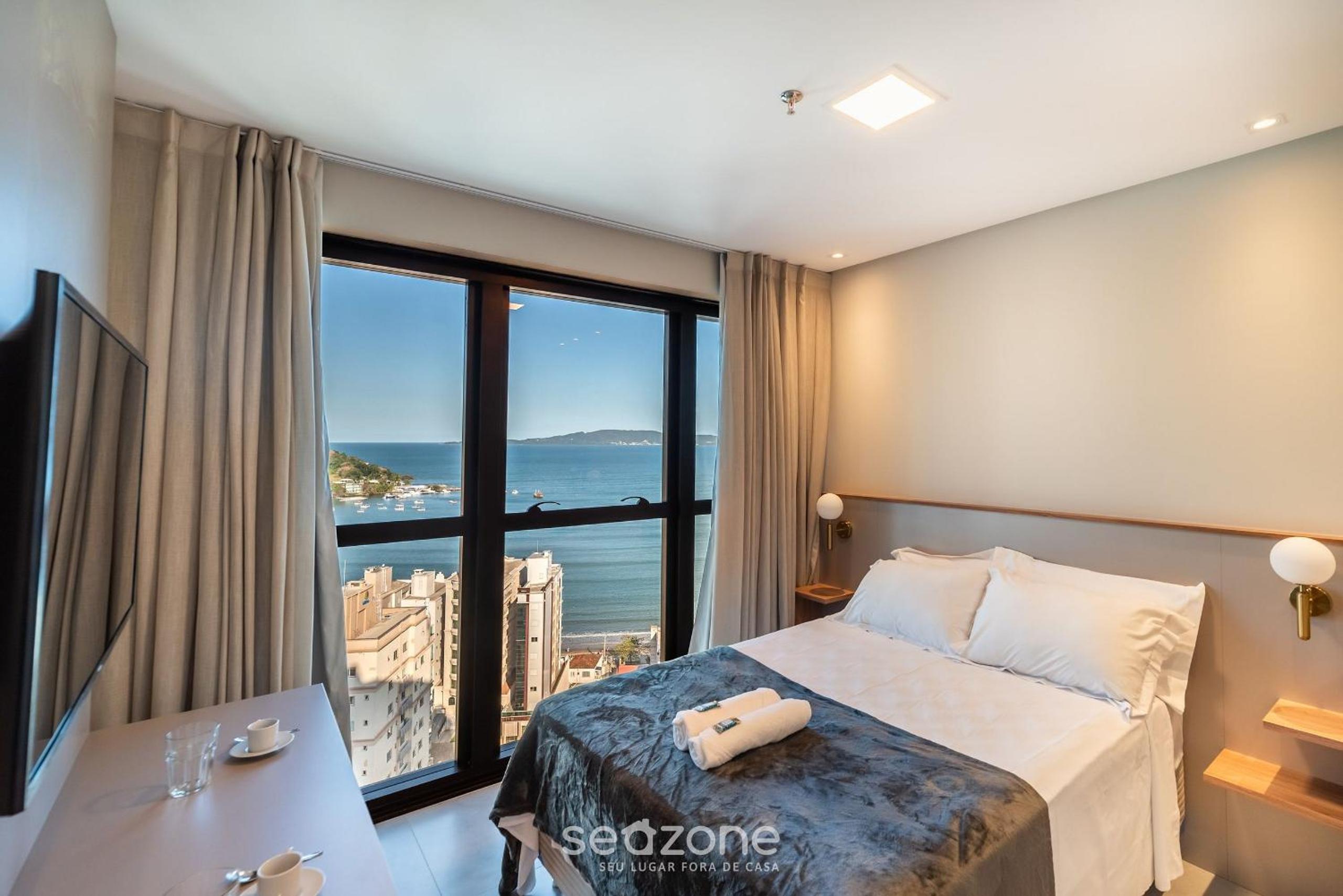 Studio with Sea View