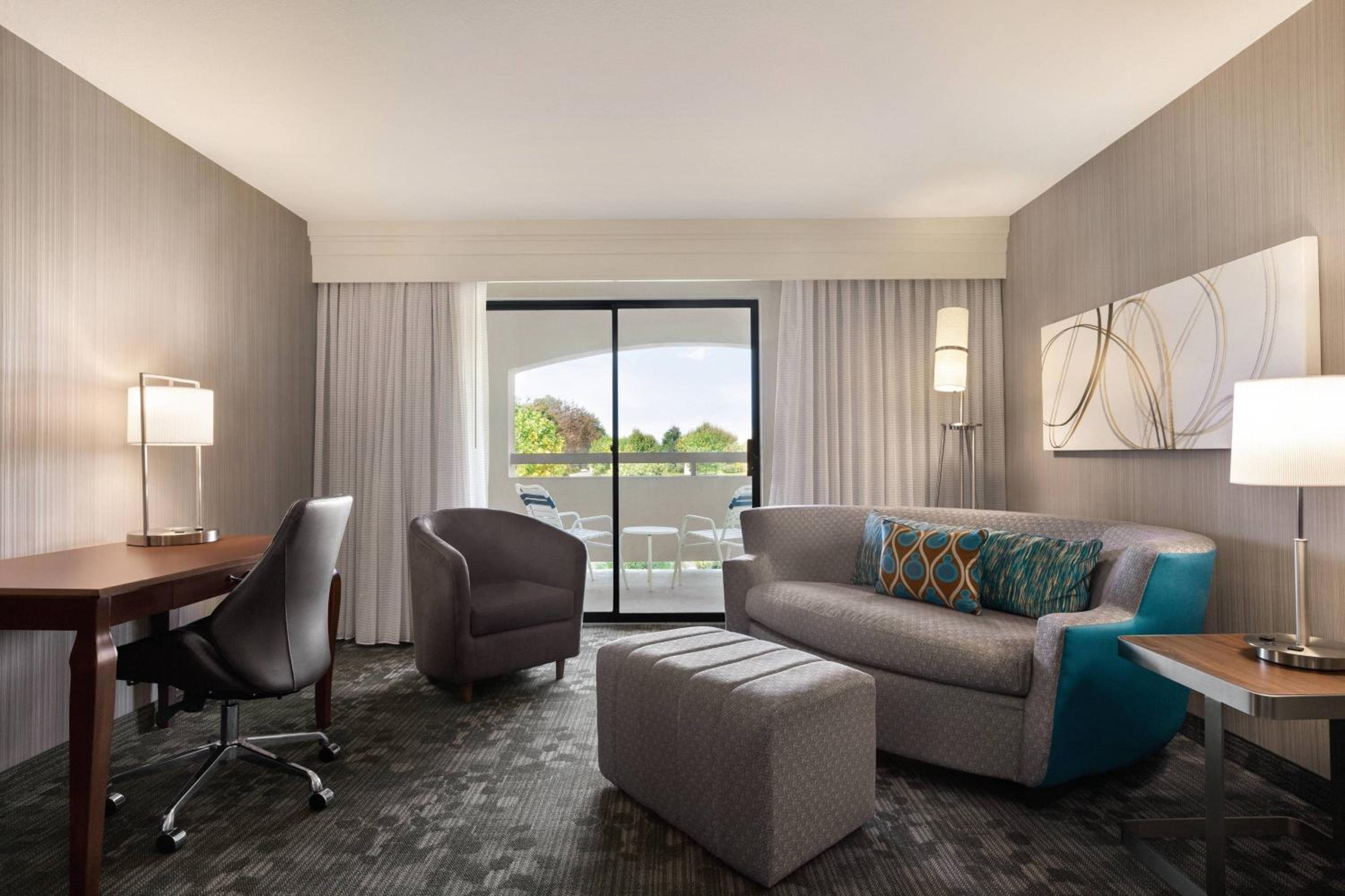 King Suite with Sofa Bed - Photo 6