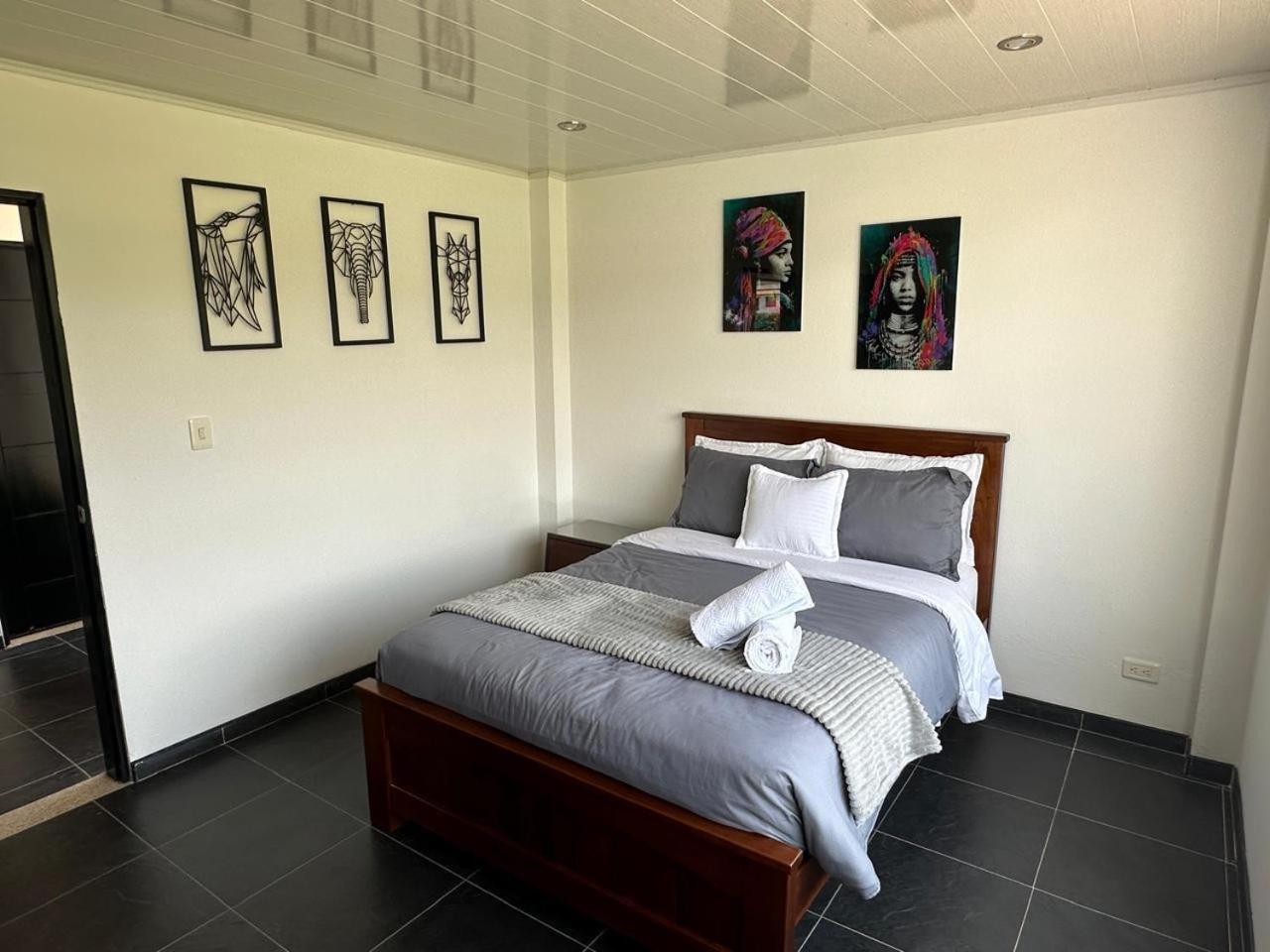 Two-Bedroom House photo 2